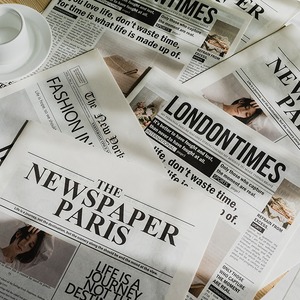 英字新聞（装飾用）