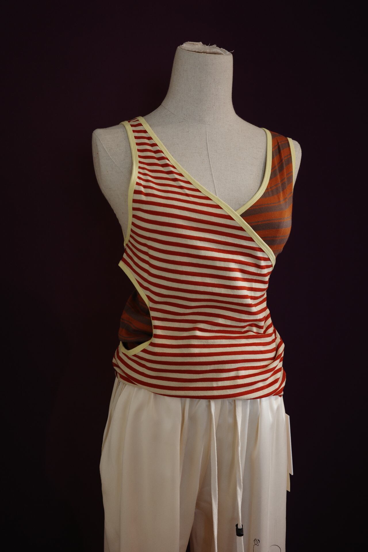 ERiKOKATORi 〈linen gawze top〉 | trava