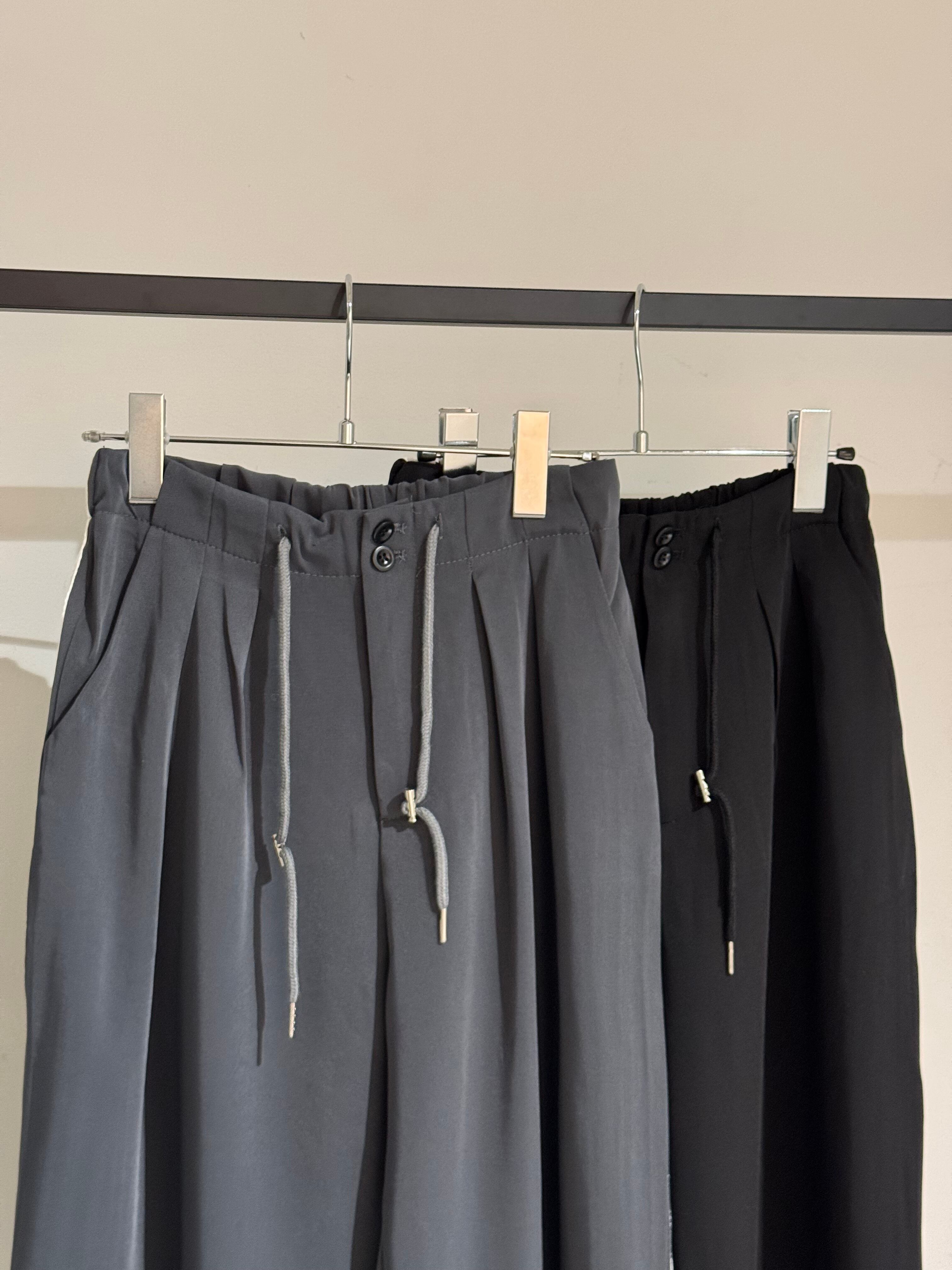 tuck easy track pants