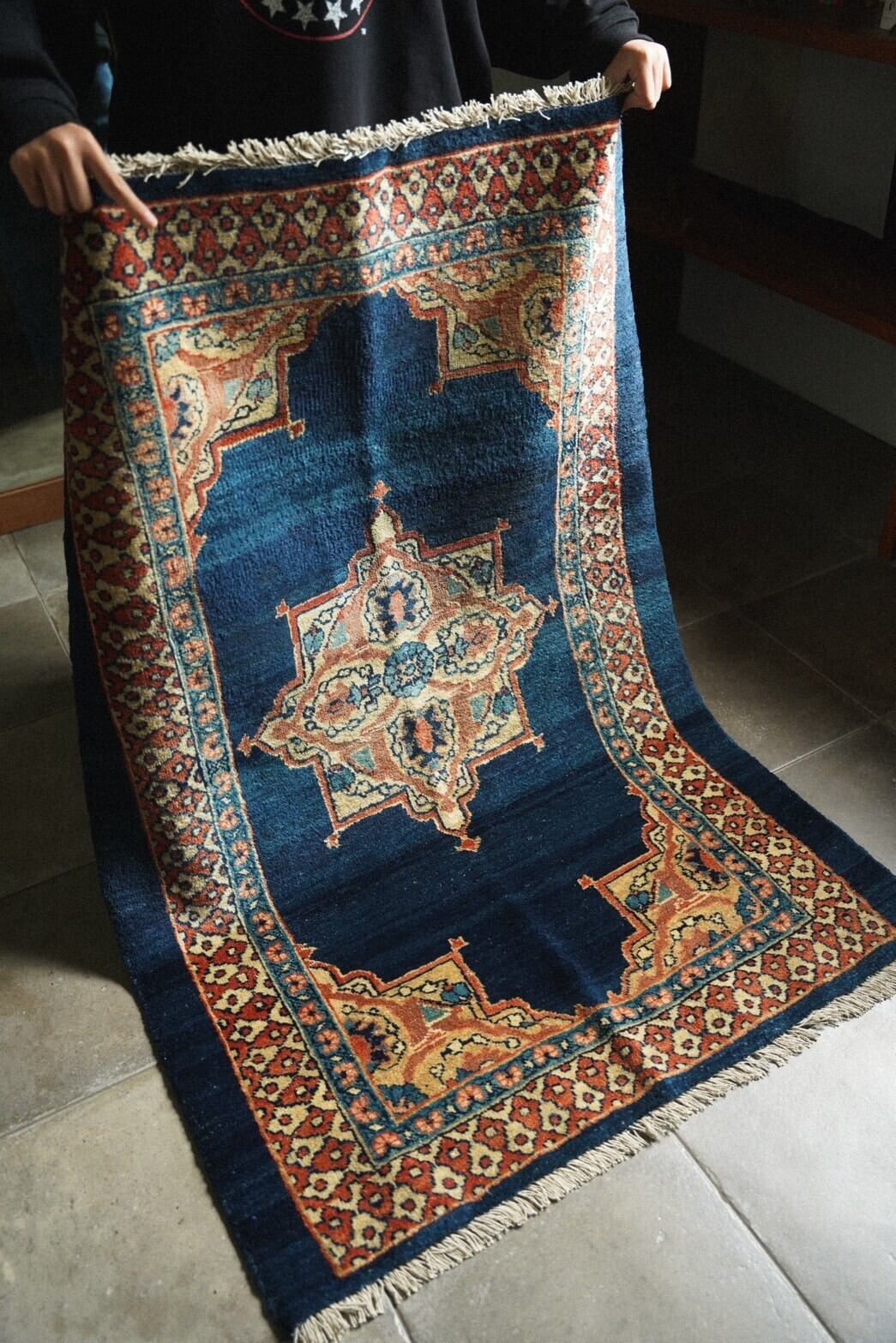 1422-Semi Antique Percian Kirman rug