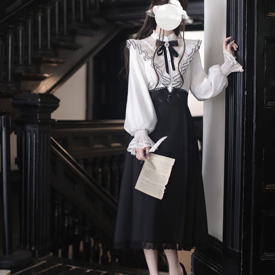 クラシカル 控えめ フリルワンピース フェイクツーピース ネックリボン 胡桃木