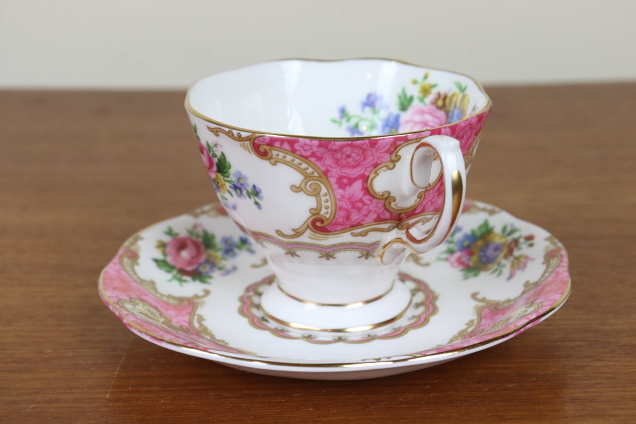 未使用 ROYAL ALBERT ロイヤルアルバート レディカーライル カップ