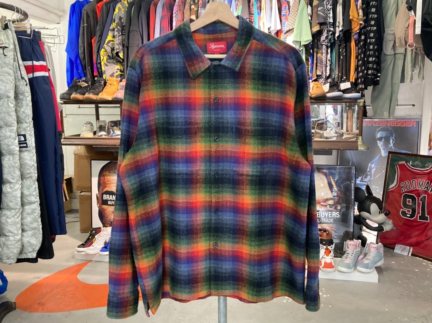 Supreme plaid flannel shirtとなります