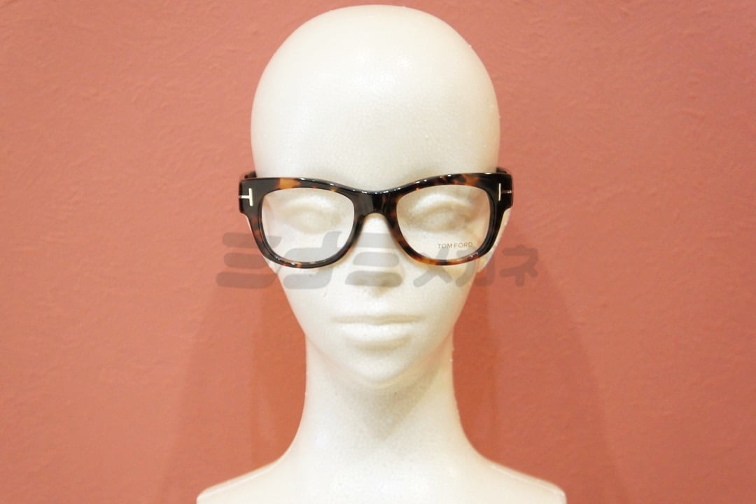 TOM FORD メガネフレーム TF5040 ウェリントン芸能人 メンズ レディース 眼鏡 おしゃれ サングラス べっ甲柄 イタリア 伊達  トムフォード