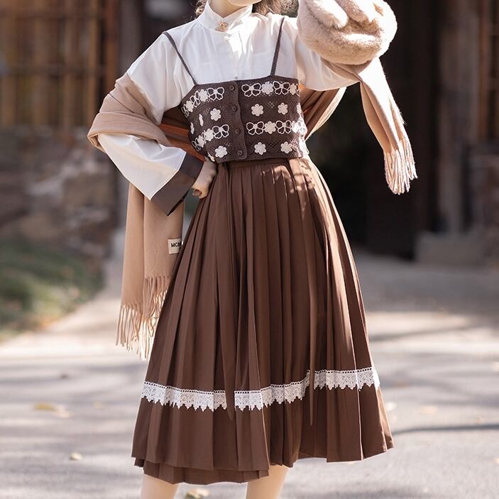 セットアップ レディース ブラウス プリーツスカート ベスト ロング丈 長袖 細身 Aライン 刺繍 スリム プリーツ ボタン ハイウエスト レース 3点セット かわいい 大人可愛い きれいめ シンプル カジュアル おしゃれ レトロ ラブリー キュート ガーリー 個性的 送料無料 S M L XL 2XL ブラウン 柄 春 秋 10代 20代 ママ 学生 通学 デート お出かけ 女子会 着回し 普段使い 韓国系 ファッション コーデ スタイル 楽ちん モテ 体型カバー トレンド 流行 インスタ リボン 花