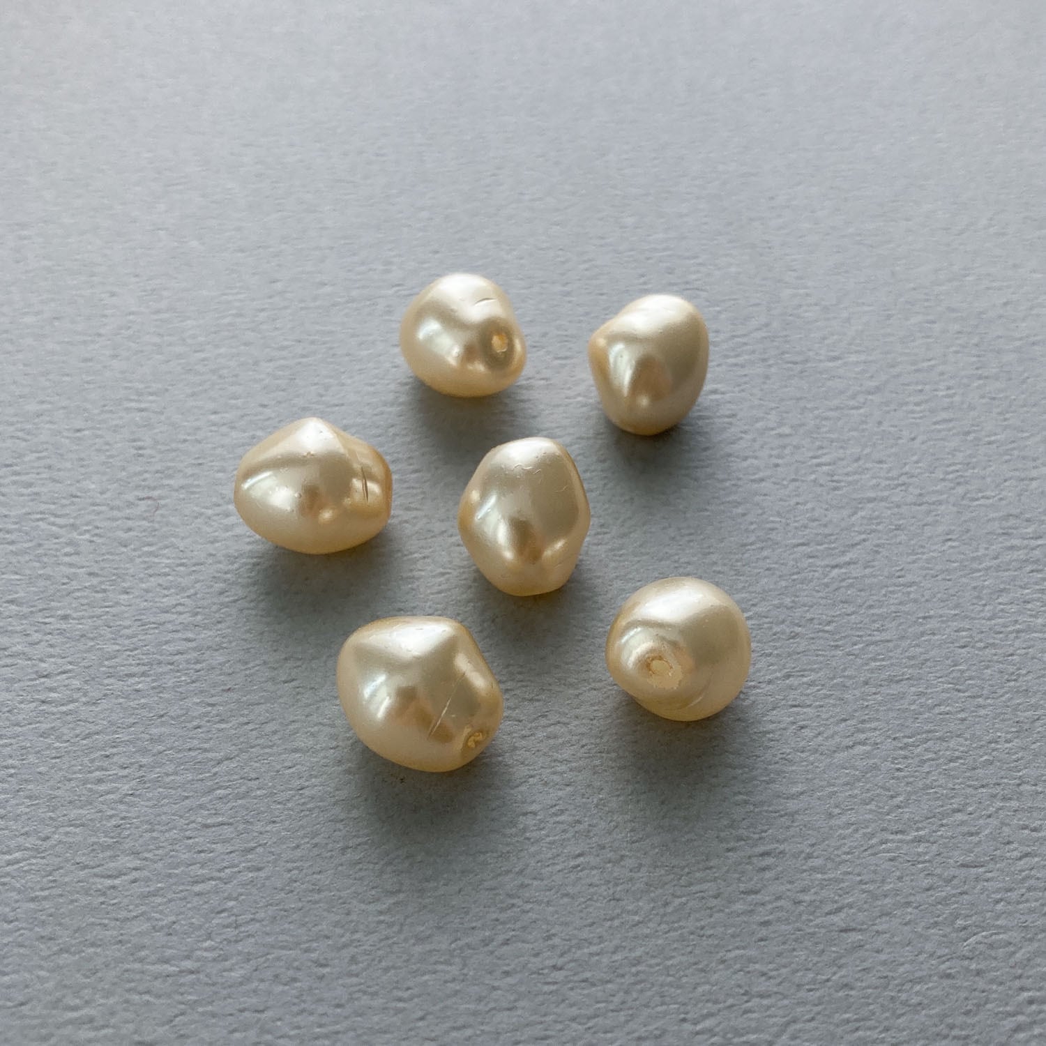 チェコいびつパール風ガラスビーズM(13mm)