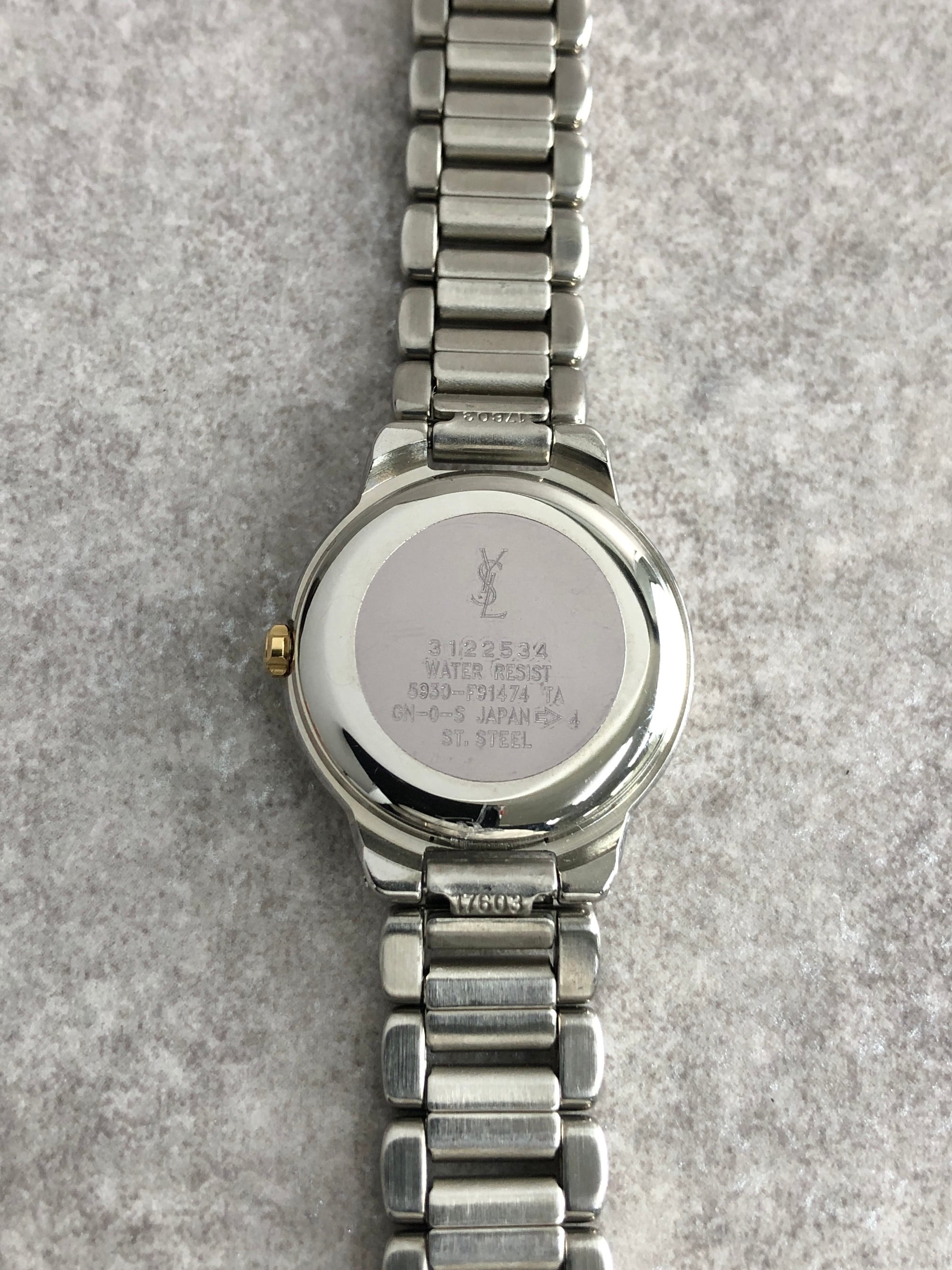 Yves Saint Laurent イヴ・サンローラン 腕時計 シルバー YSL