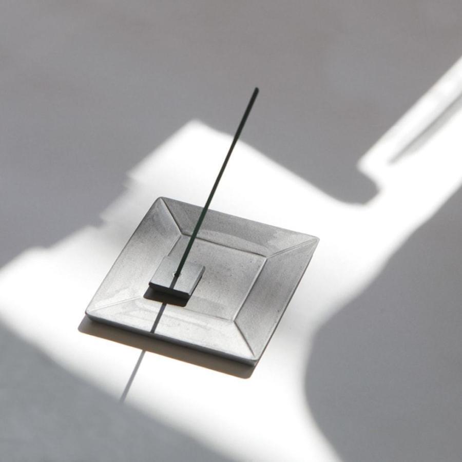 お香立て おしゃれ 皿 インセンスホルダー 淡路瓦 いぶし銀 | 雑貨屋