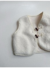 〖取寄〗韓国子供服 / 26winter / minirobe / ボアベスト / キッズ *S~XL*