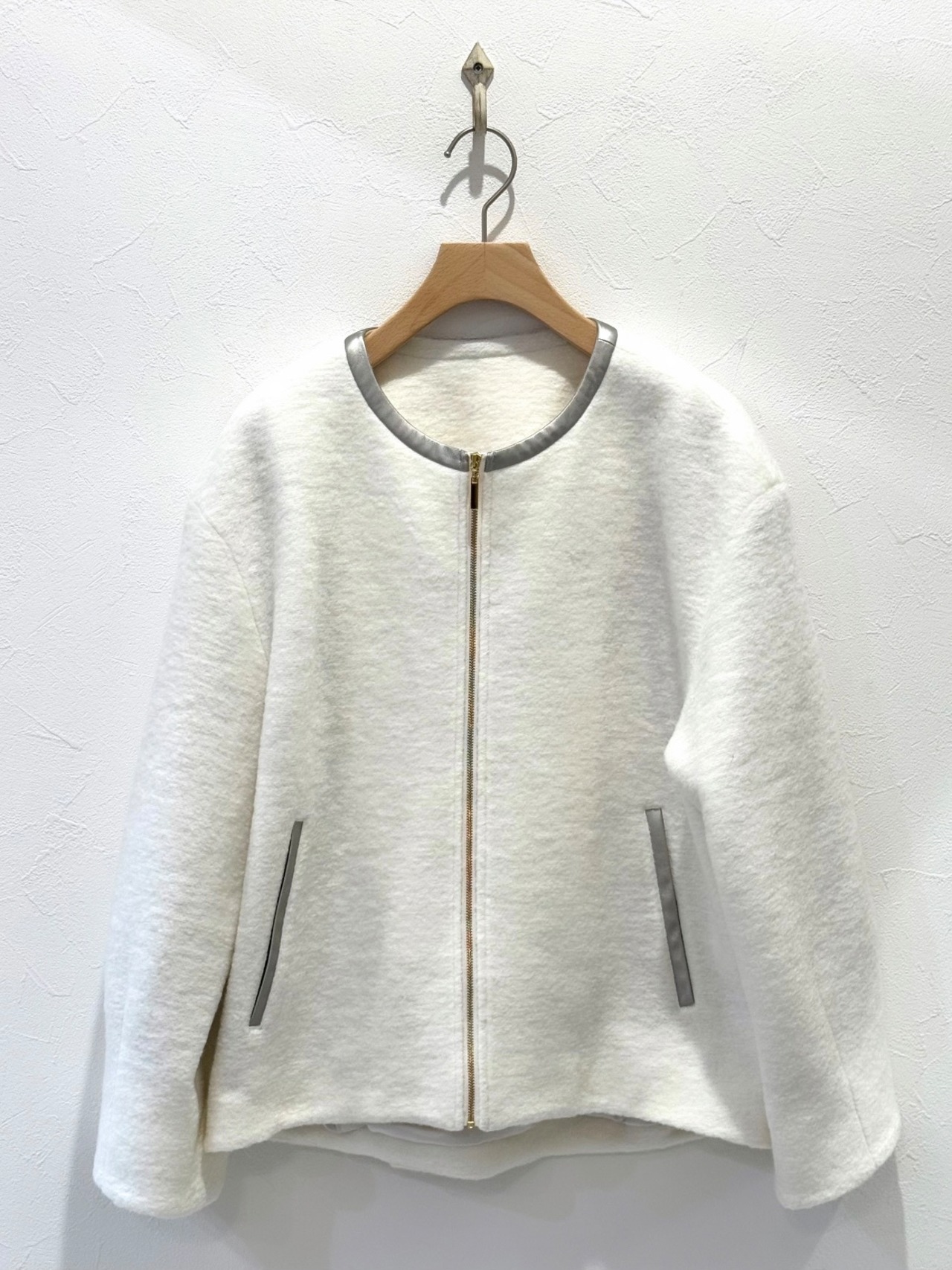 ノーカラーウールコート