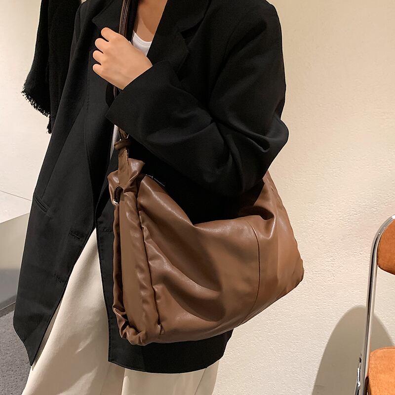 スタンダードオータムウィンターレザー レトロ 秋物 冬物 トートバッグ メッセンジャーバッグ Tiancai_Wing_Bag8923525027