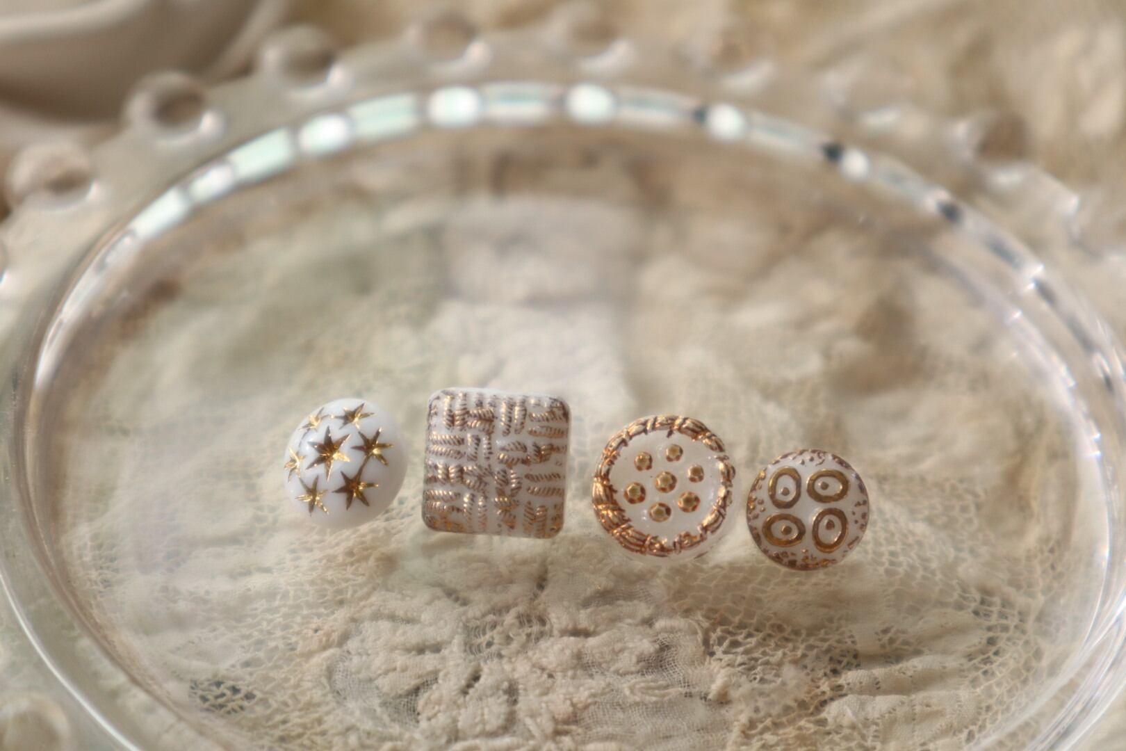 ボタン | vmt antique アンティーク雑貨の家