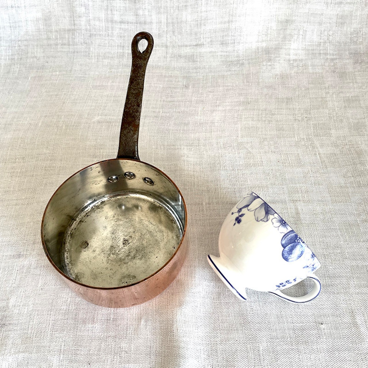 銅鍋　銅片手鍋　直径10cm 厚さ1mm フランス製　ソースパン 12KWdr2-4