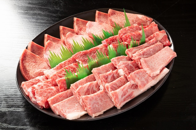 贅沢焼肉セット　3人前600g（もも、カルビ、牛タン（輸入））