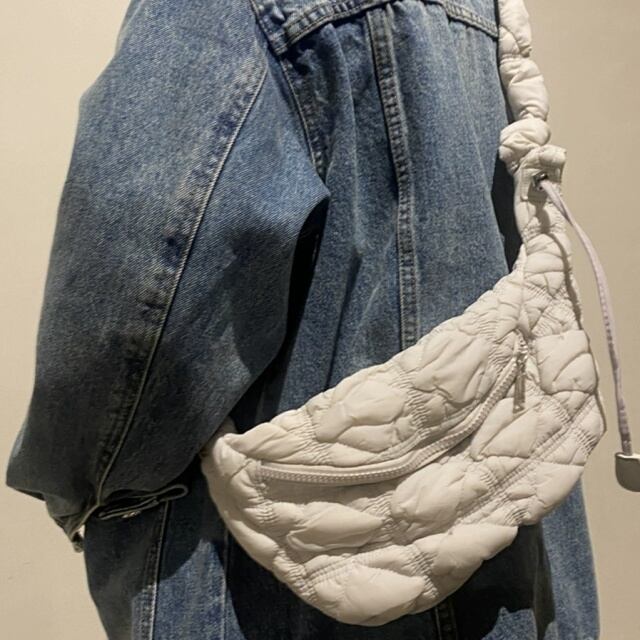 【予約販売】ショルダーバッグ シンプル メンズ ユニセックス ミニバッグ グリーン ブラック グリーン グレー 斜め掛け メッセンジャー 黒 シック こなれ感 お洒落 韓国 トレンド