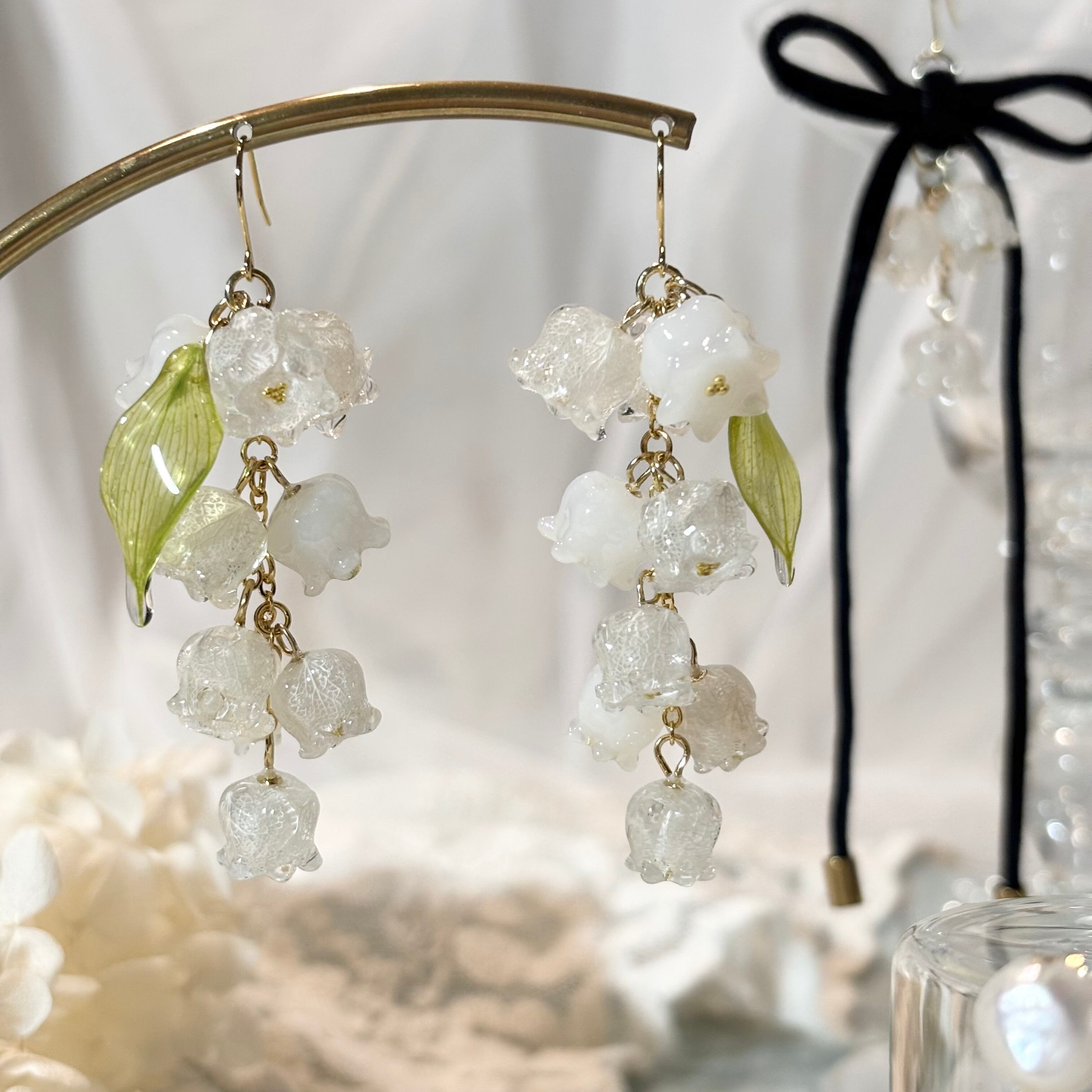 新品 ゾーラ lily pearl ピアス ゴールド zoule easter lilyイヤリング 