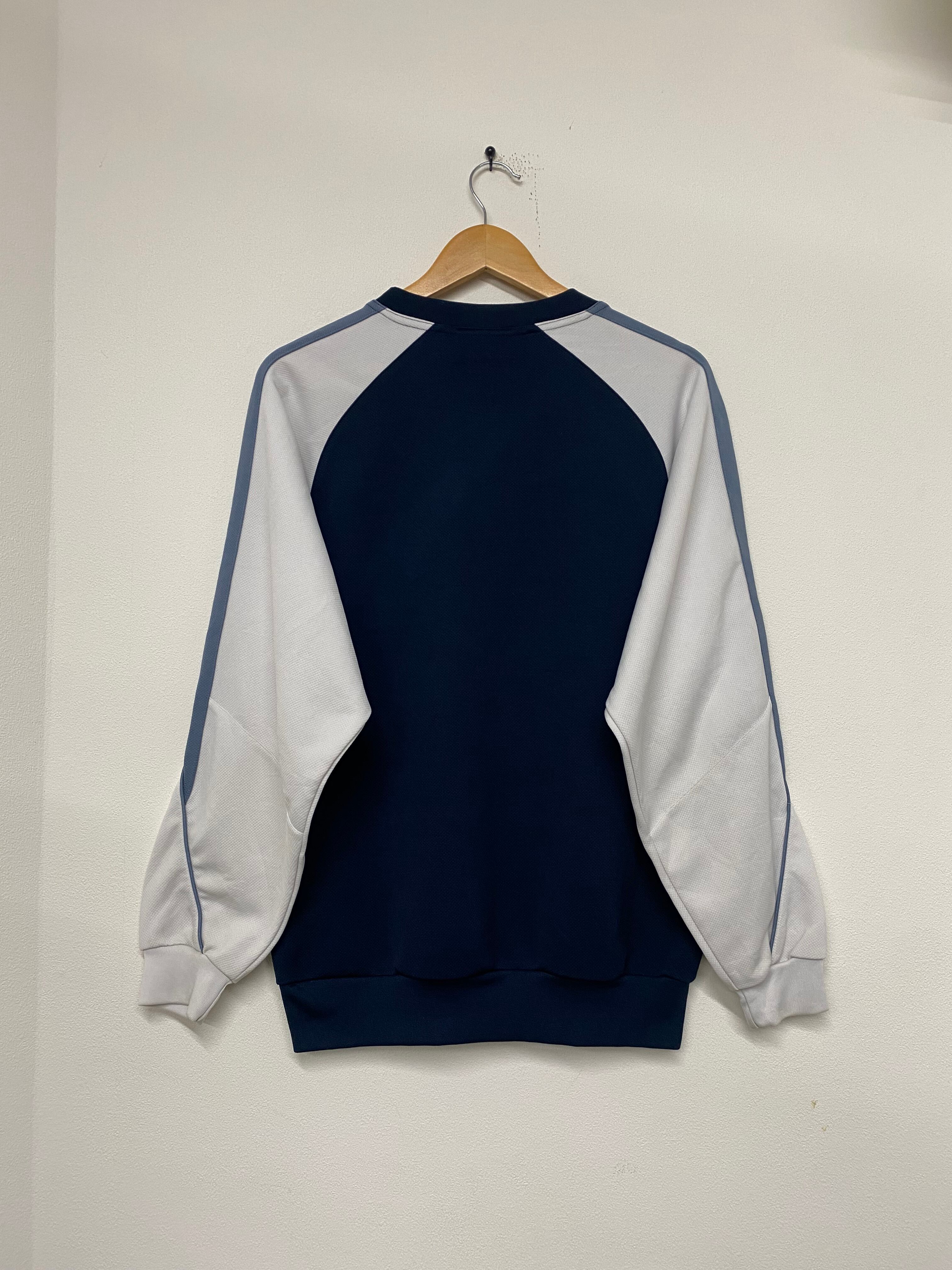 90s UMBRO Embroidery Jersey Sweat Shirt/L-XL | ACIDHOUSE