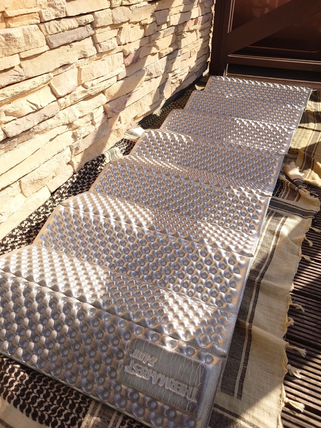 【THERMARESTサーマレスト】Ｚライトソル　R