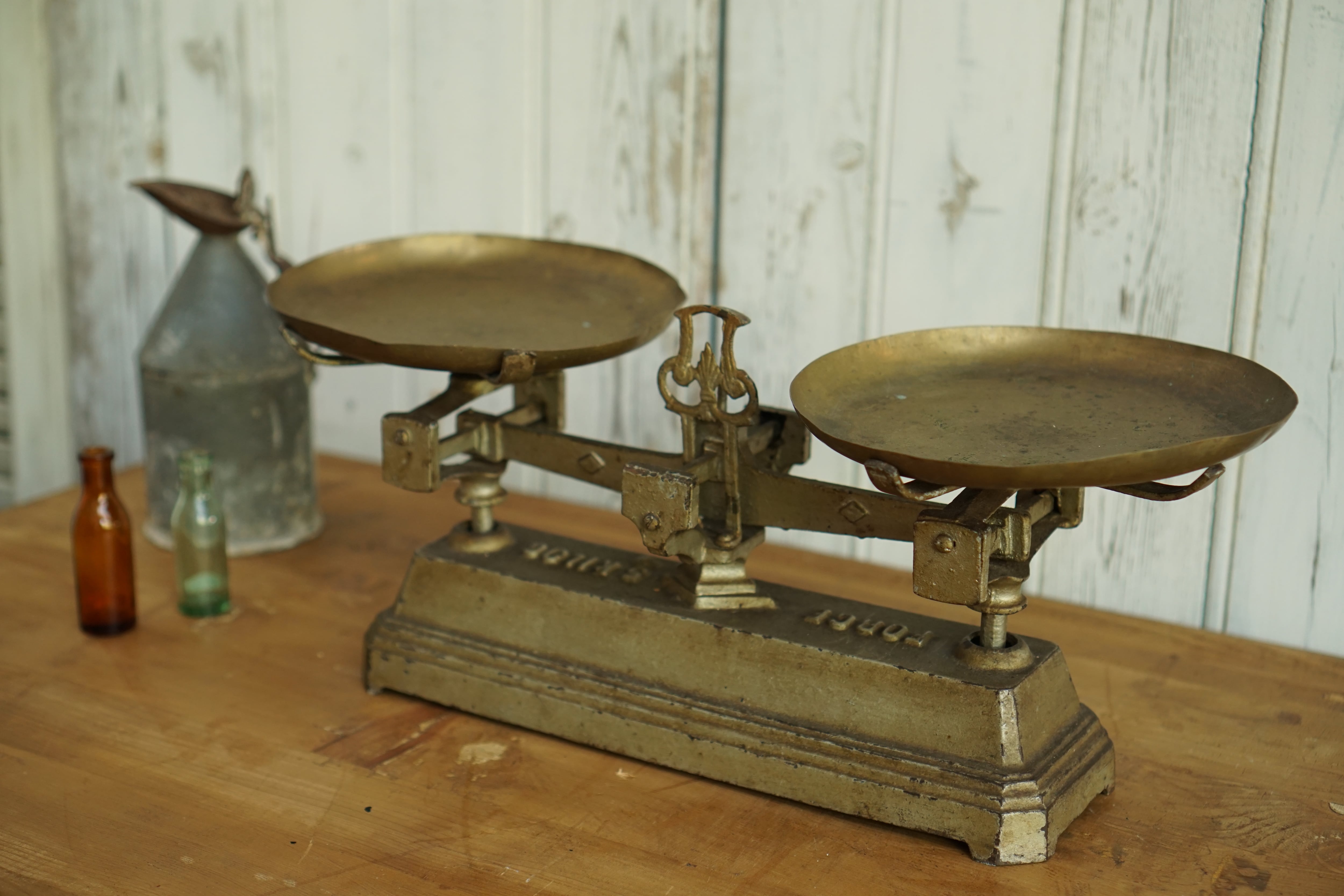 フランスアンティーク 天秤はかり Fr13 015 Brocante Momo ブロカントモモ アンティーク ブロカント ヴィンテージ ミッドセンチュリー フランスアンティーク 天秤はかり Fr13 015 Brocante Momo ブロカントモモ アンティーク ブロカント ヴィンテージ ミッドセンチュリー