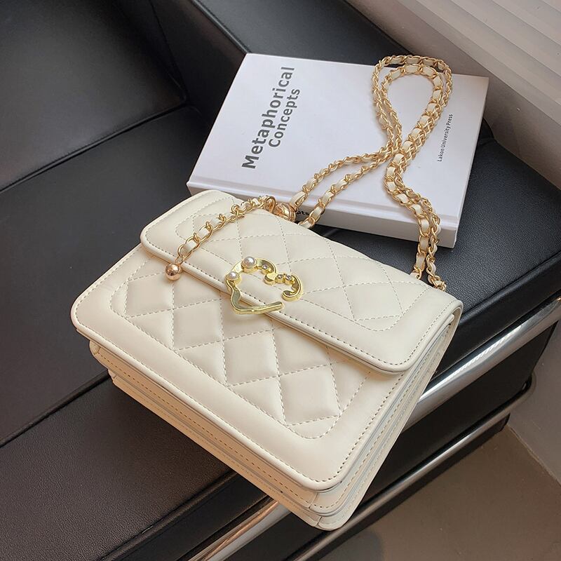 チェーン ホワイト スクウェア メッセンジャーバッグ Tiancai_Wing_Bag92964552348