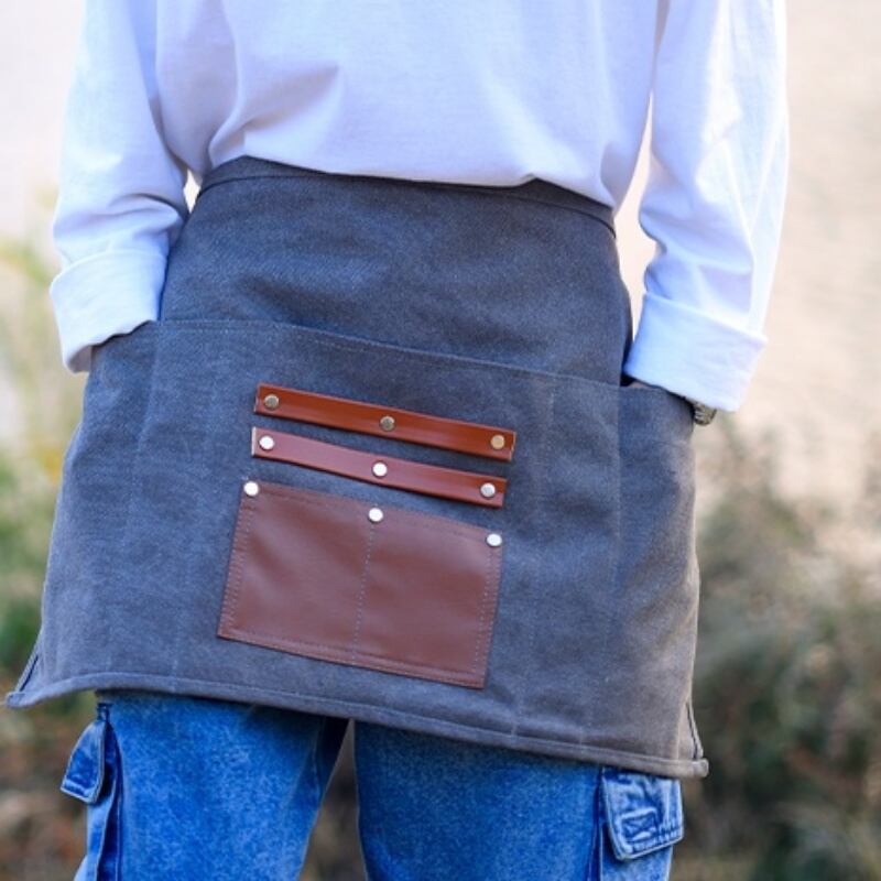 レザーパッチ付きキャンバスデニムハーフ丈エプロンA18528