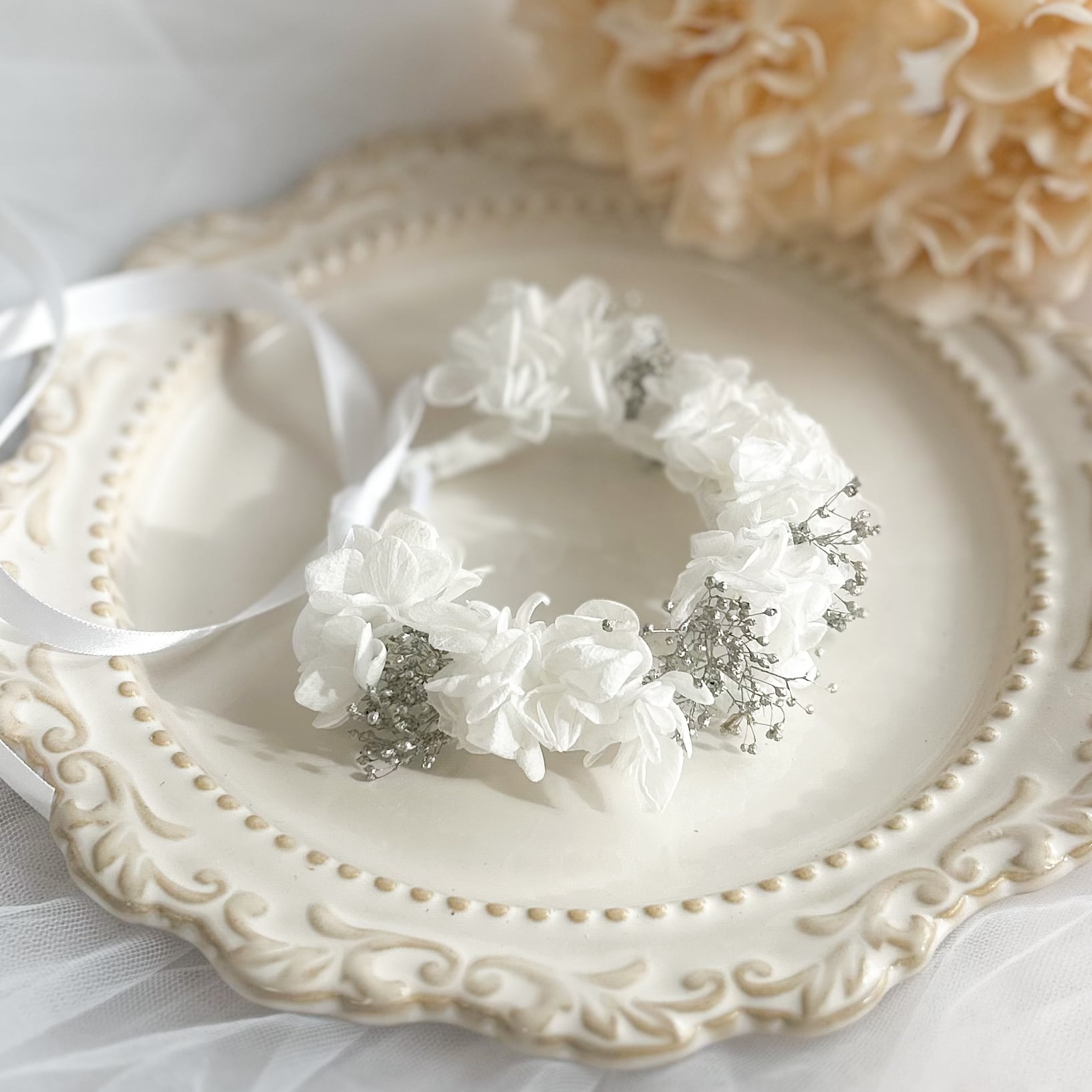 Platinum white 【ペット花冠】