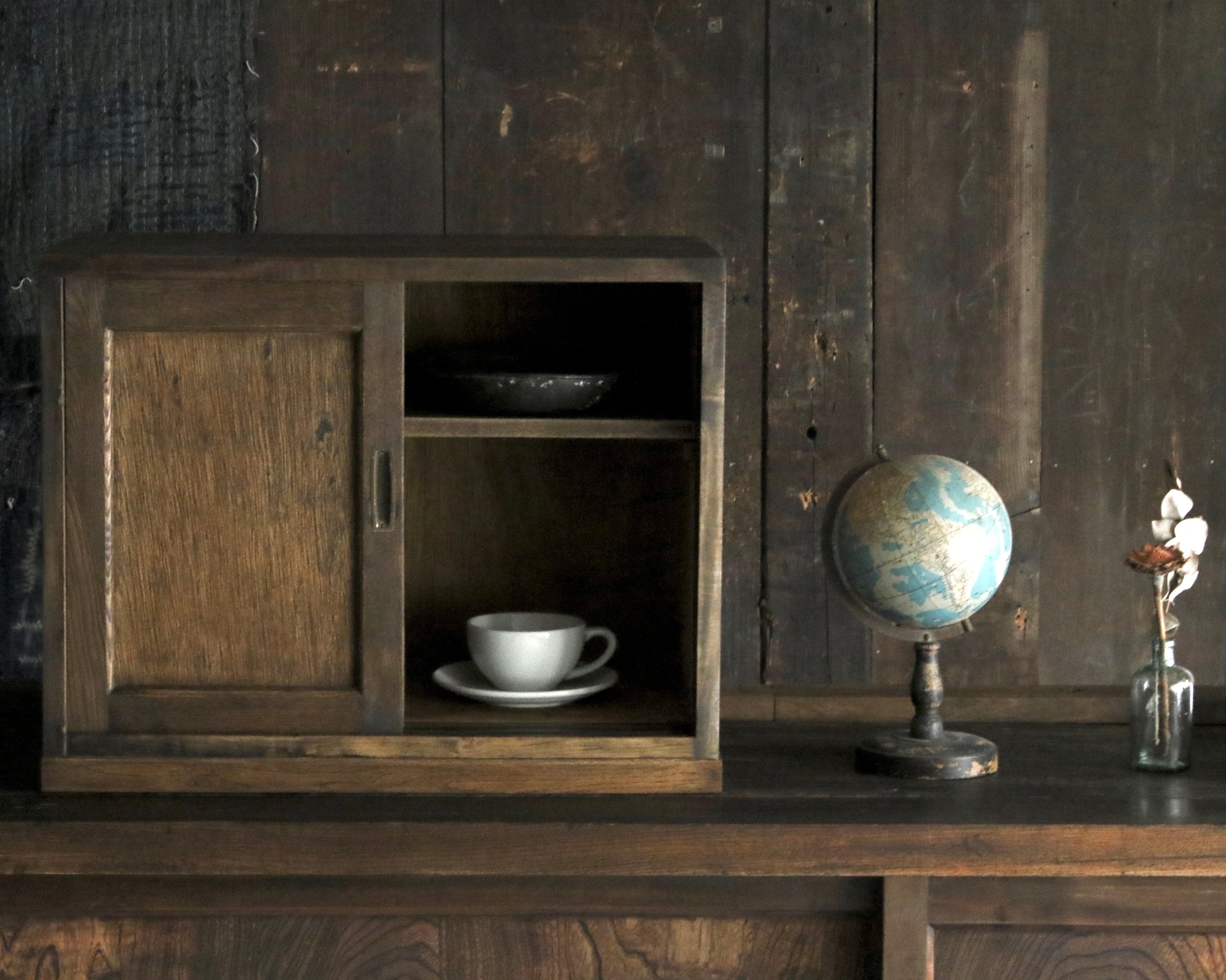 板戸棚《古家具 小物収納》