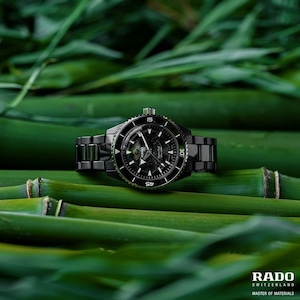 【RADO ラドー】Captain Cook High-Tech Ceramic キャプテンクック ハイテクセラミック（ブラック×シルバー）／国内正規品 腕時計