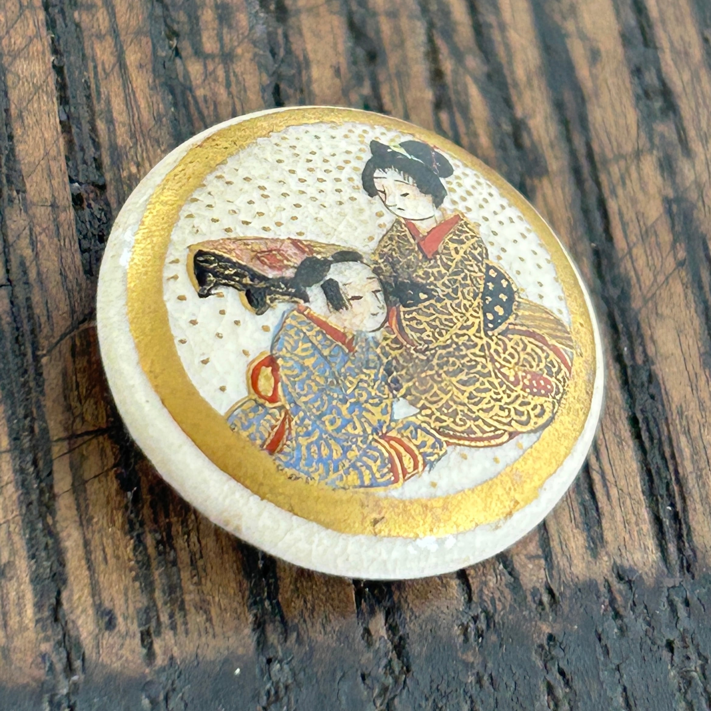 アンティーク　明治の里帰り薩摩ボタン　小3個セット