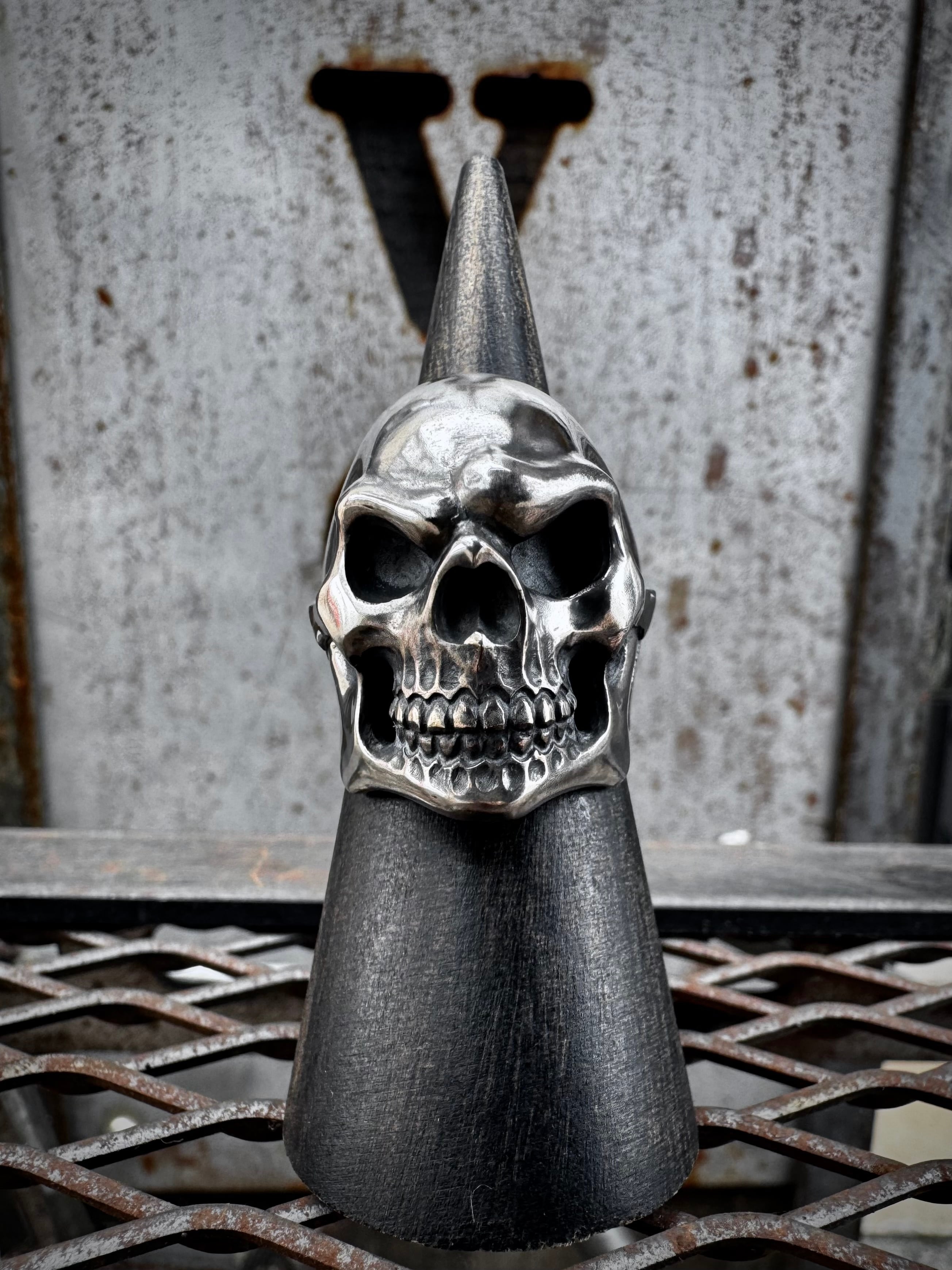 生産終了モデル ラットレース Rat Race 925 スタンダードスカルリング Rat Race Standard Skull Ring 3 スタンダードスカルリング3 | Gift