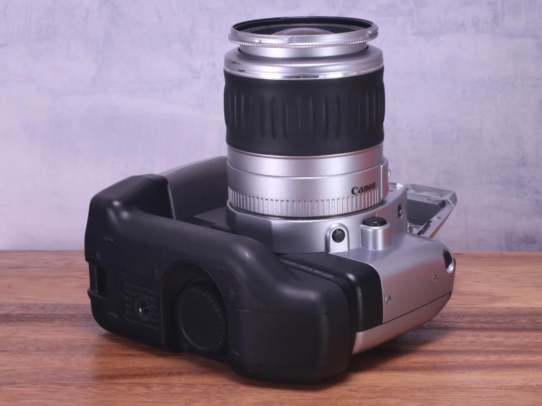 Canon EOS Kiss5 ズームレンズセット | Totte Me Camera