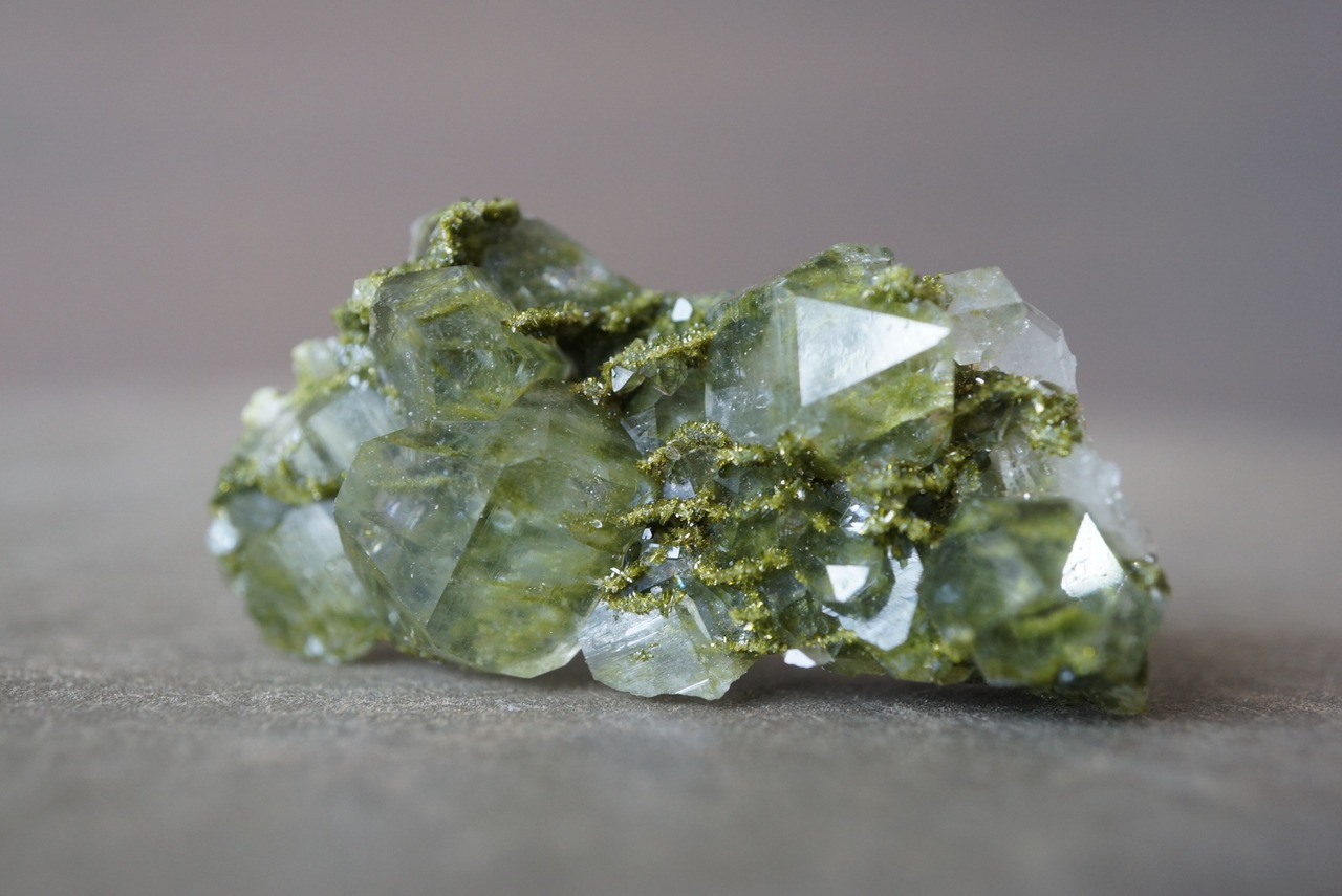 トルコ産エピドート/クォーツ ⑧ Epidote / Quartz 1566