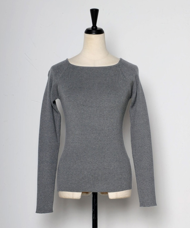 スクエアネックリブニットプルオーバー