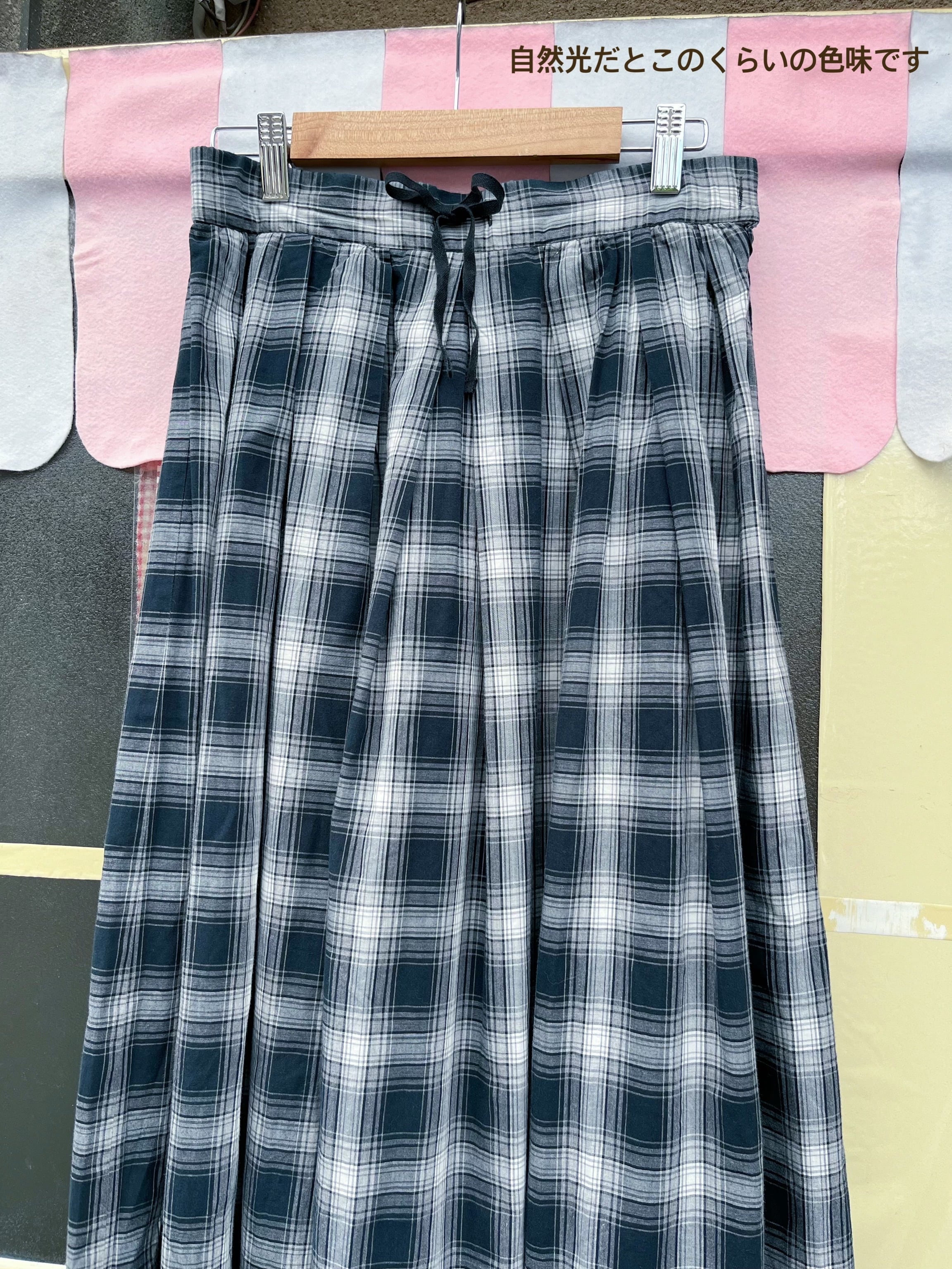 black check gather skirt