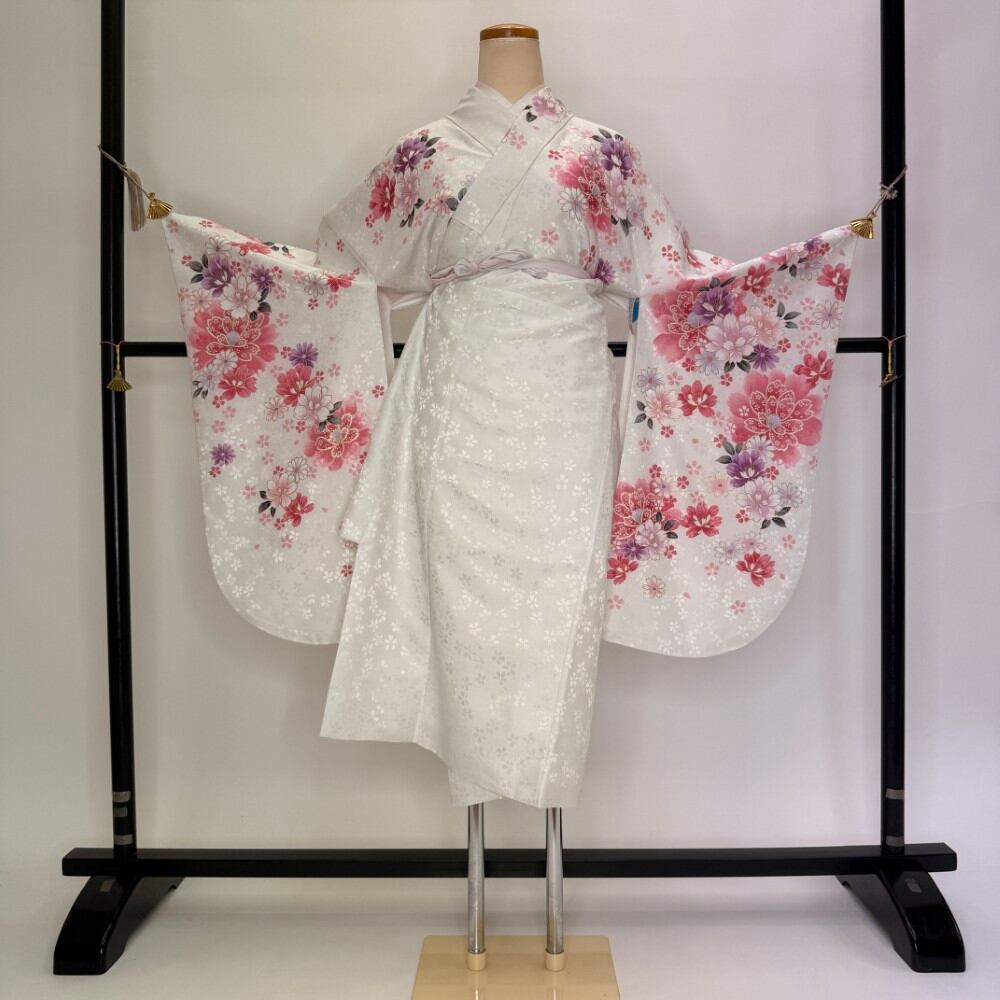 二尺袖 単品 卒業式着物 白 裄68.5cm Lサイズ 袴用着物 化繊 中古 5833
