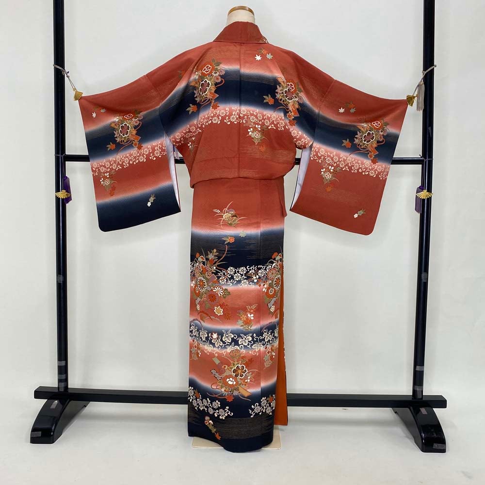 訪問着 着物 手染 薄茶ベージュ 桜 風景 裄69.5 TL 中古 sn1491 訪問着 着物 手染 薄茶ベージュ 桜 風景 裄69.5 TL 中古 sn1491