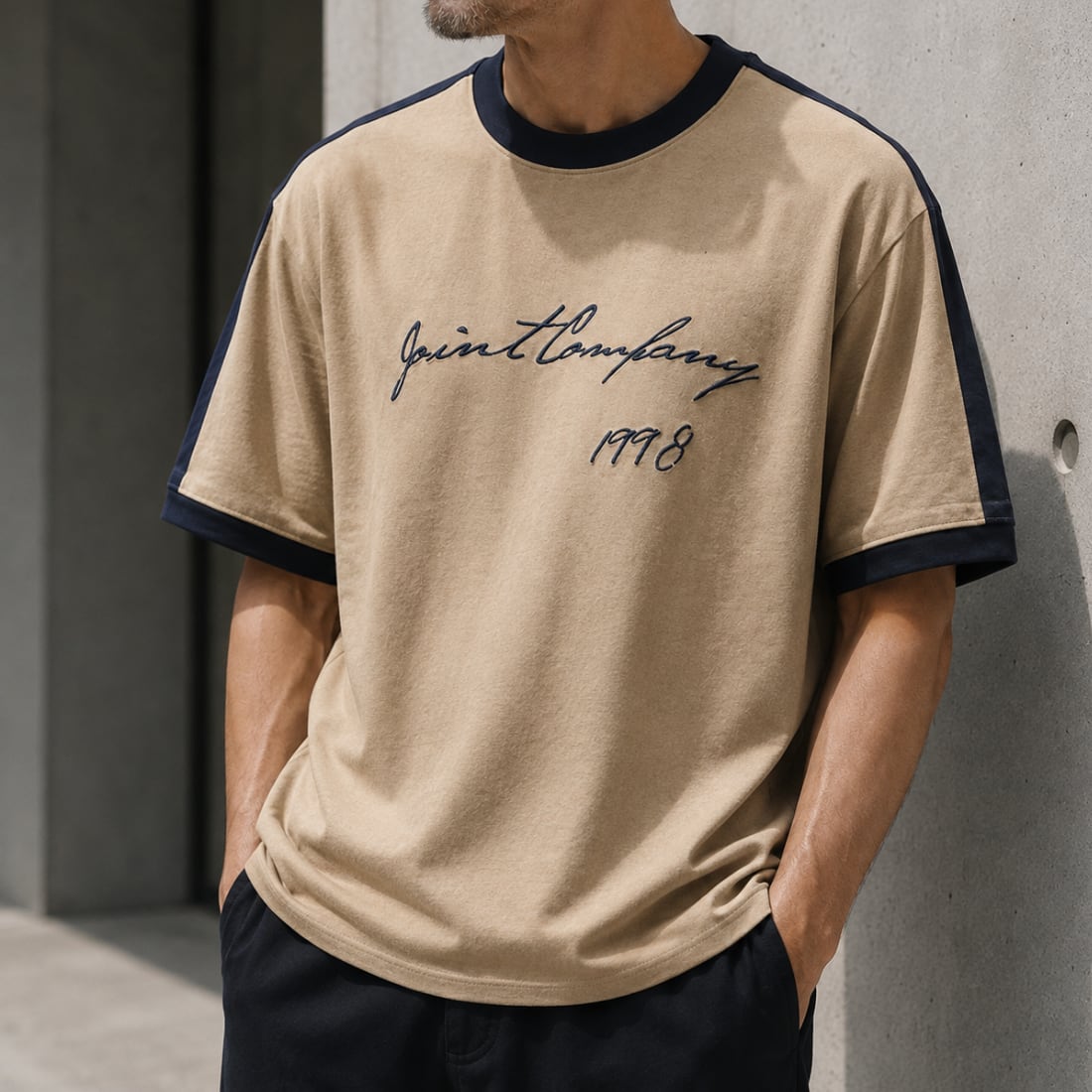 【H0509】Logo Print Crew Neck Short Sleeve T-Shirt / 2color