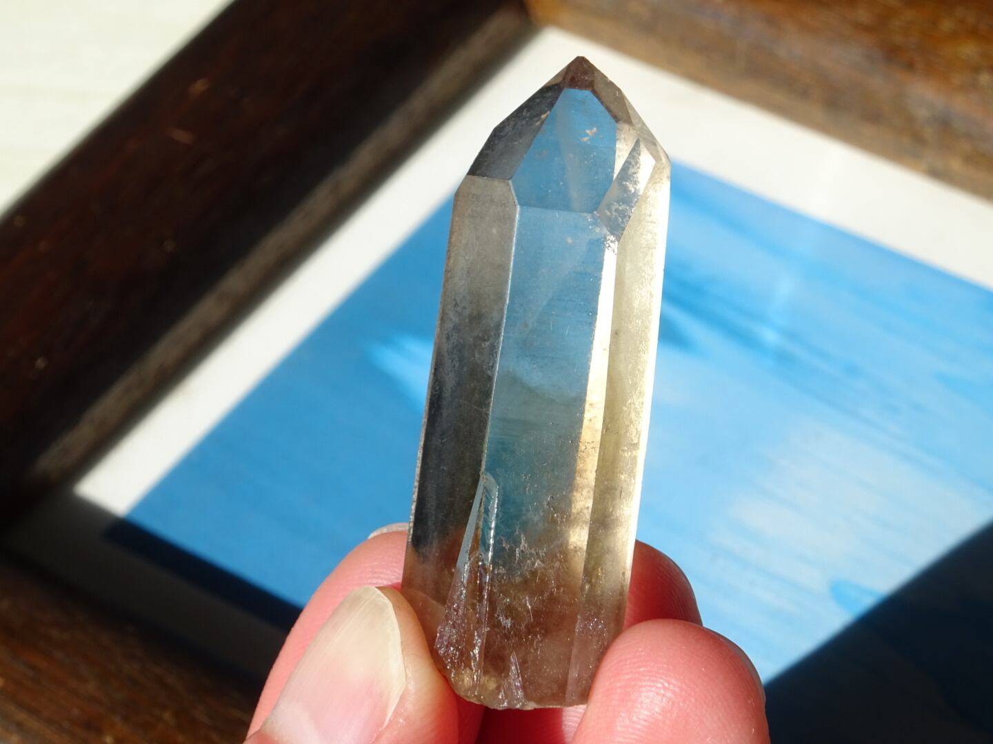 ファントムクォーツ（山入水晶） | 虹石屋