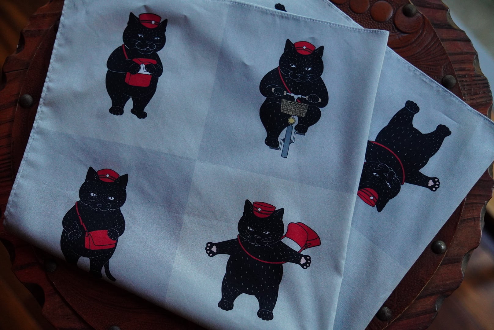 山猫瓶詰研究所 ハンカチ 郵便猫 | 山猫瓶詰研究所