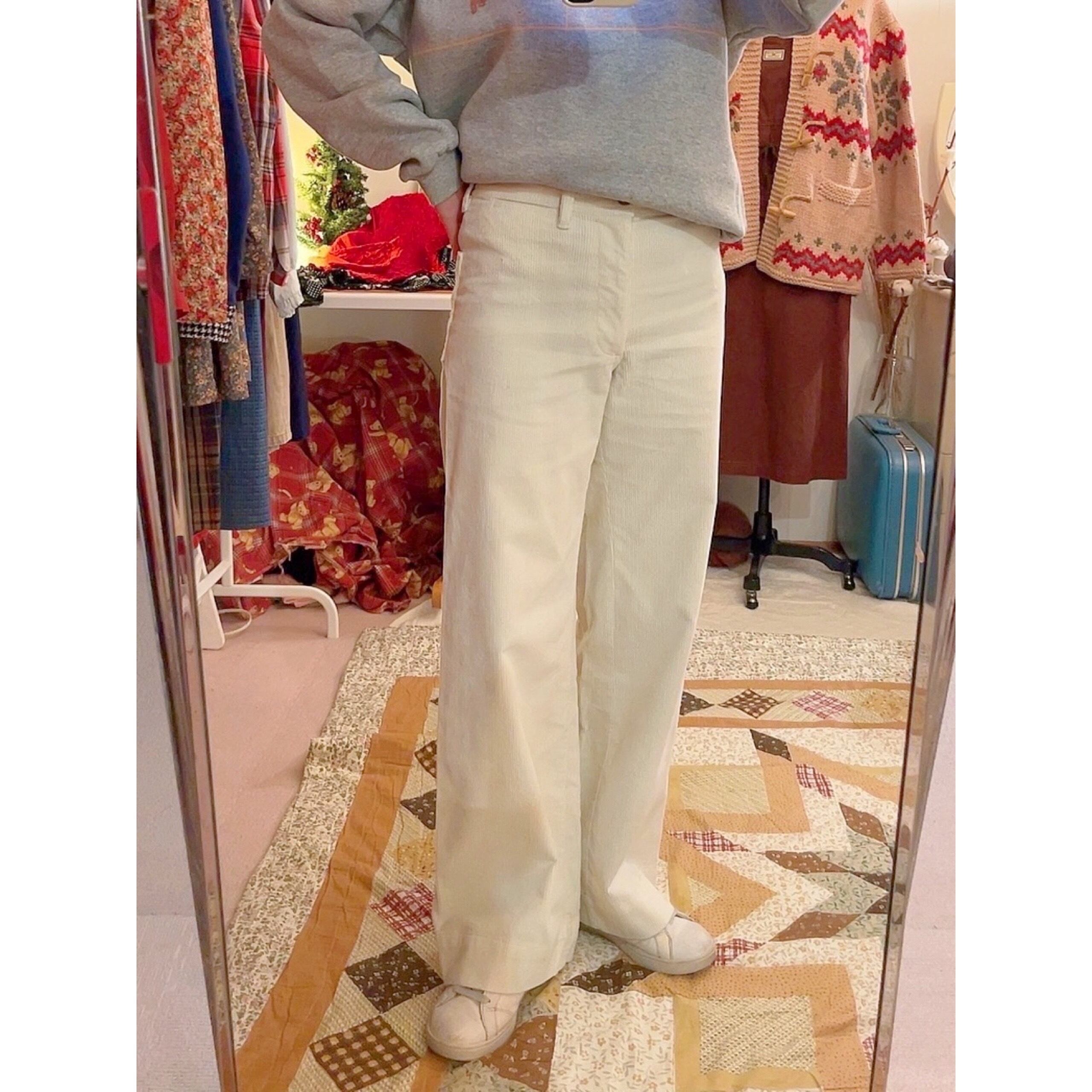 GAP / white corduroy pants