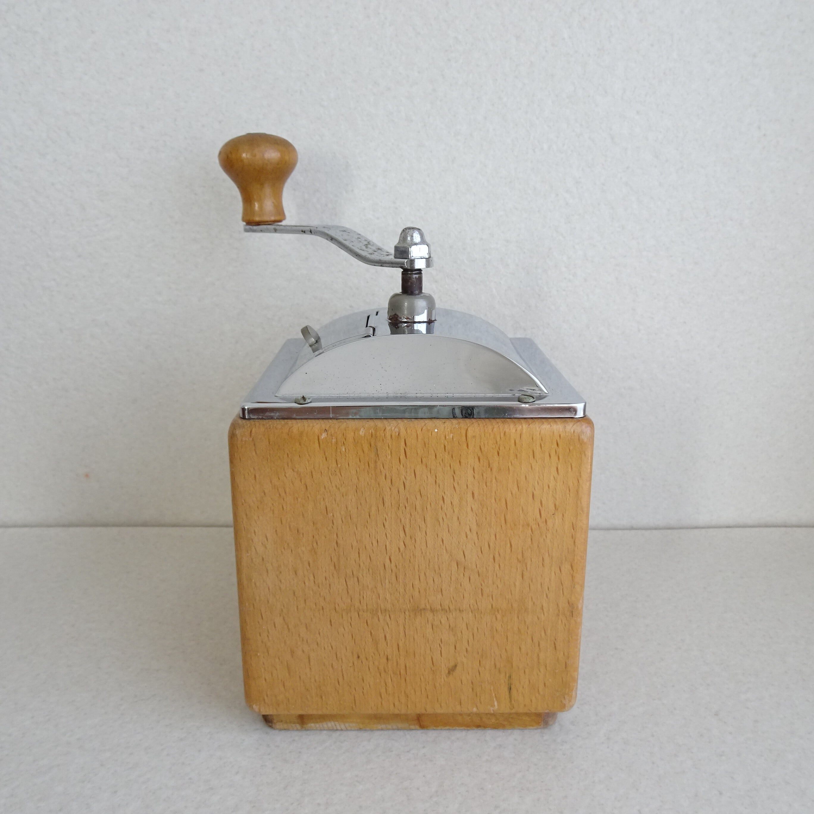 オランダ・DeVe ヴィンテージコーヒーミル | 純喫茶家具の村田商會