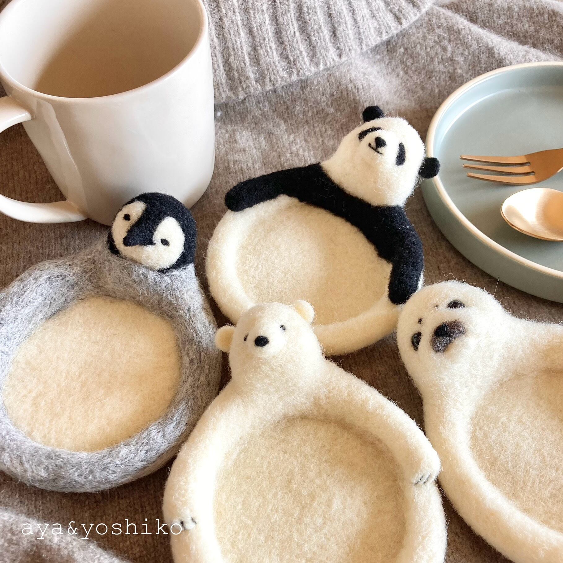 パンダ赤ちゃんミニコースター＊羊毛フェルト | aya&yoshiko(あやとよしこ)