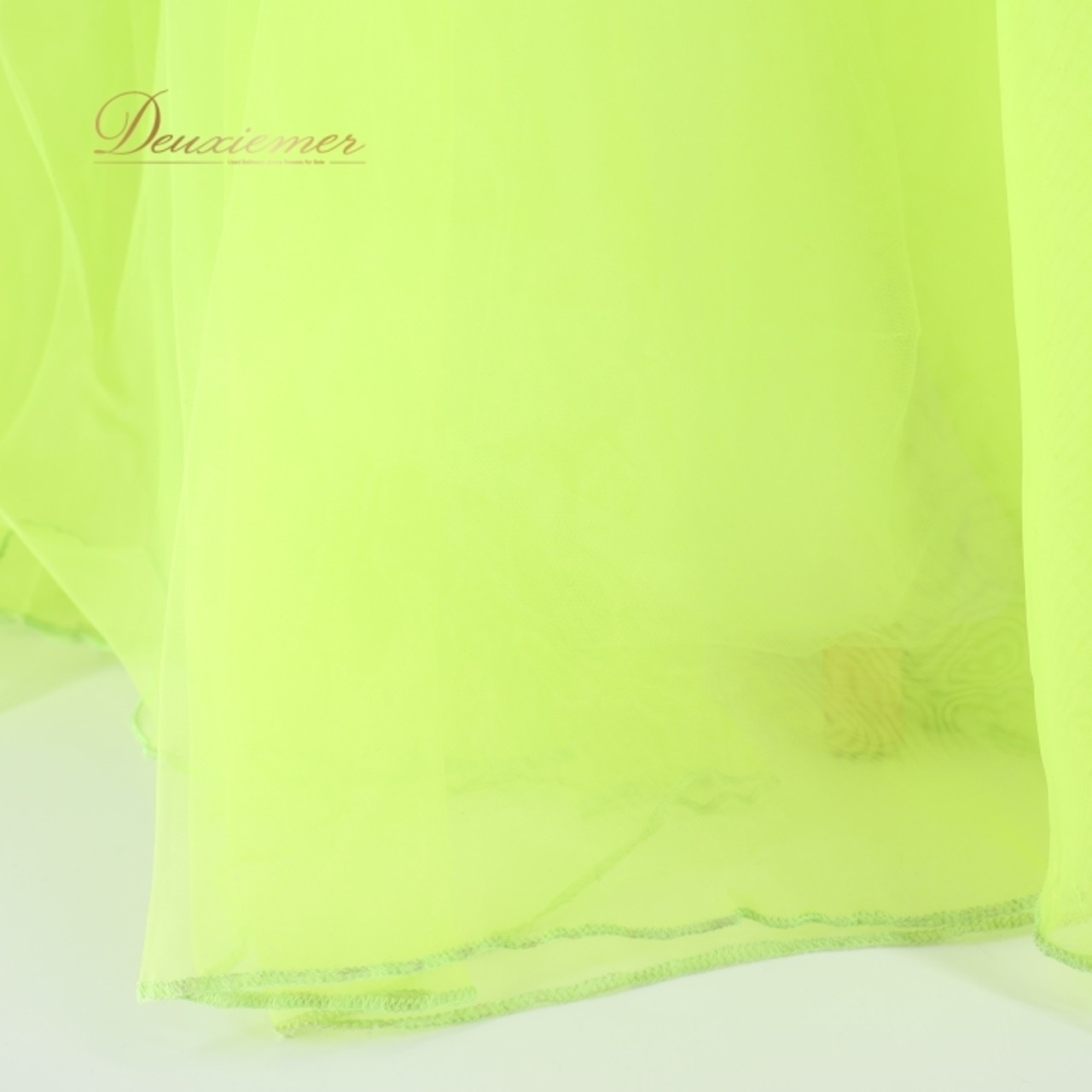 パーティドレス ワンピース ドレス グリーン系 イエロー系 ドニャヴィストーサ Da Vistosa 黄緑 黄色 花柄 レース 発表会 演奏会 パーティ ダンス ロングドレス 大人用ドレス カラフル パーティー用 コスチューム