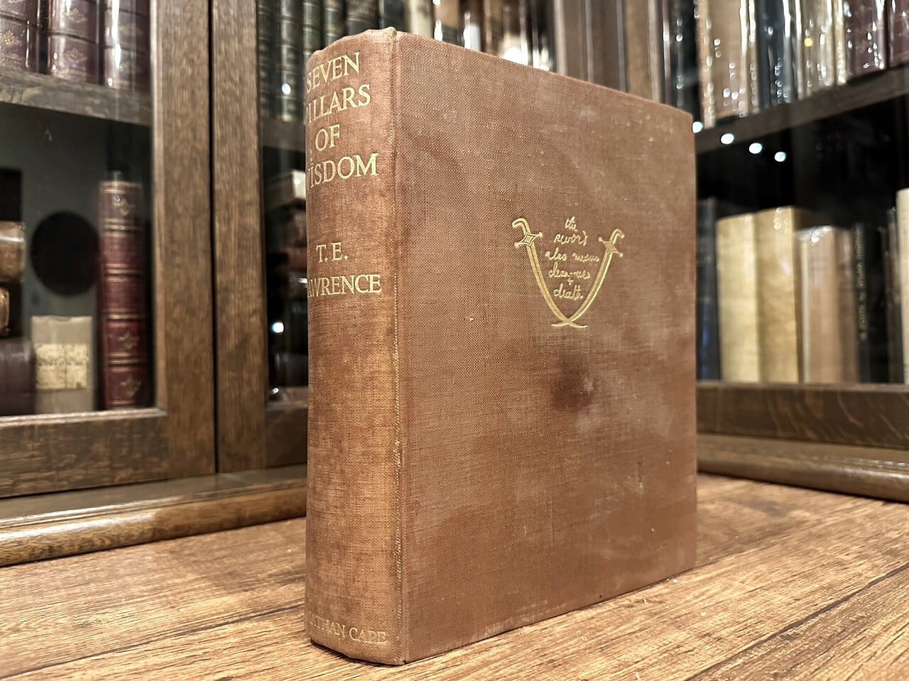 【SS003】【FIRST TRADE EDITION】SEVEN PILLARS OF WISDOM a triumph / second-hand book