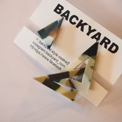 BACKYARD : イヤリング