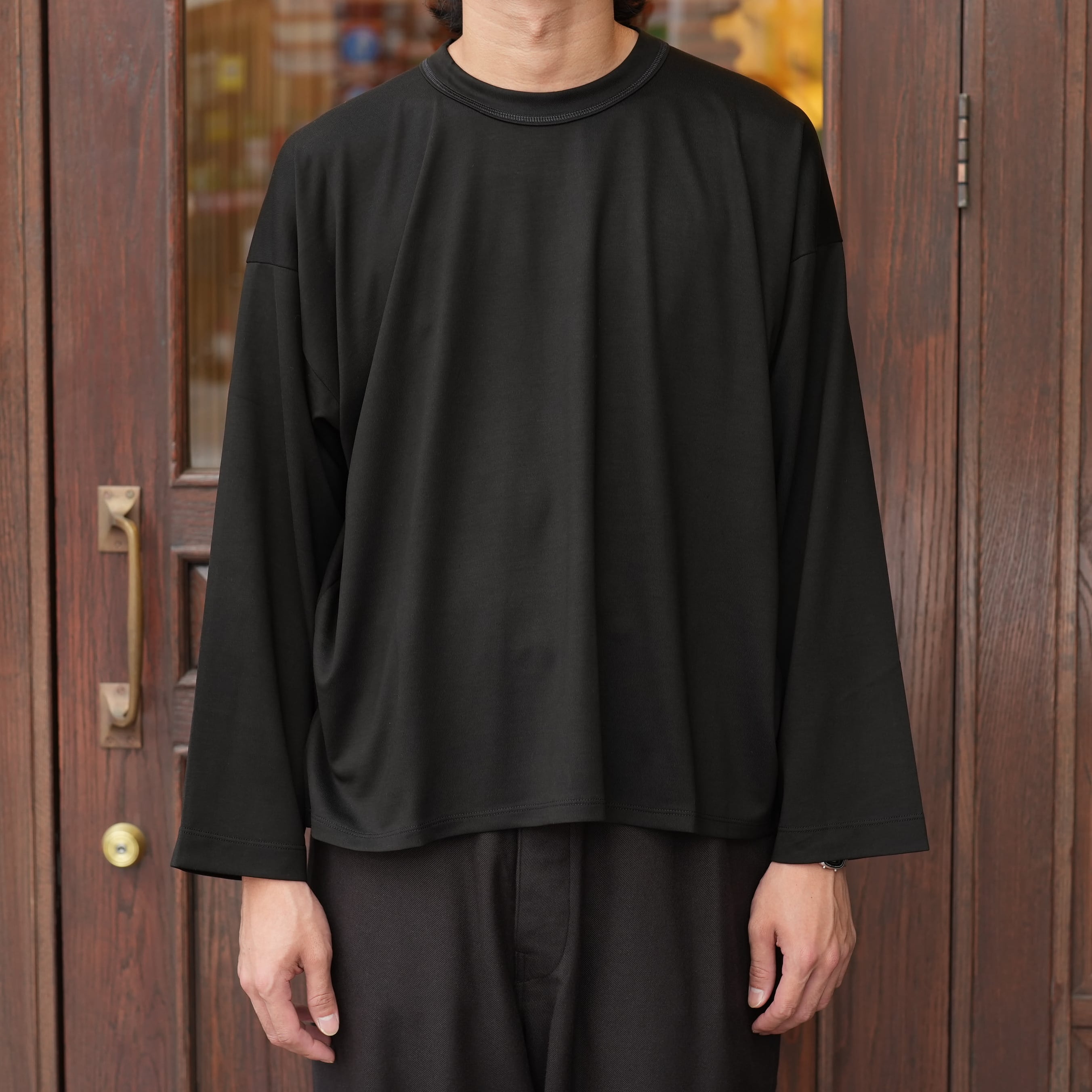 Olde H & Daughter(オールドエイチアンドドーター) "SILK tight tension MIDDLE PLAIN STITCHES L/S" -BLACK-