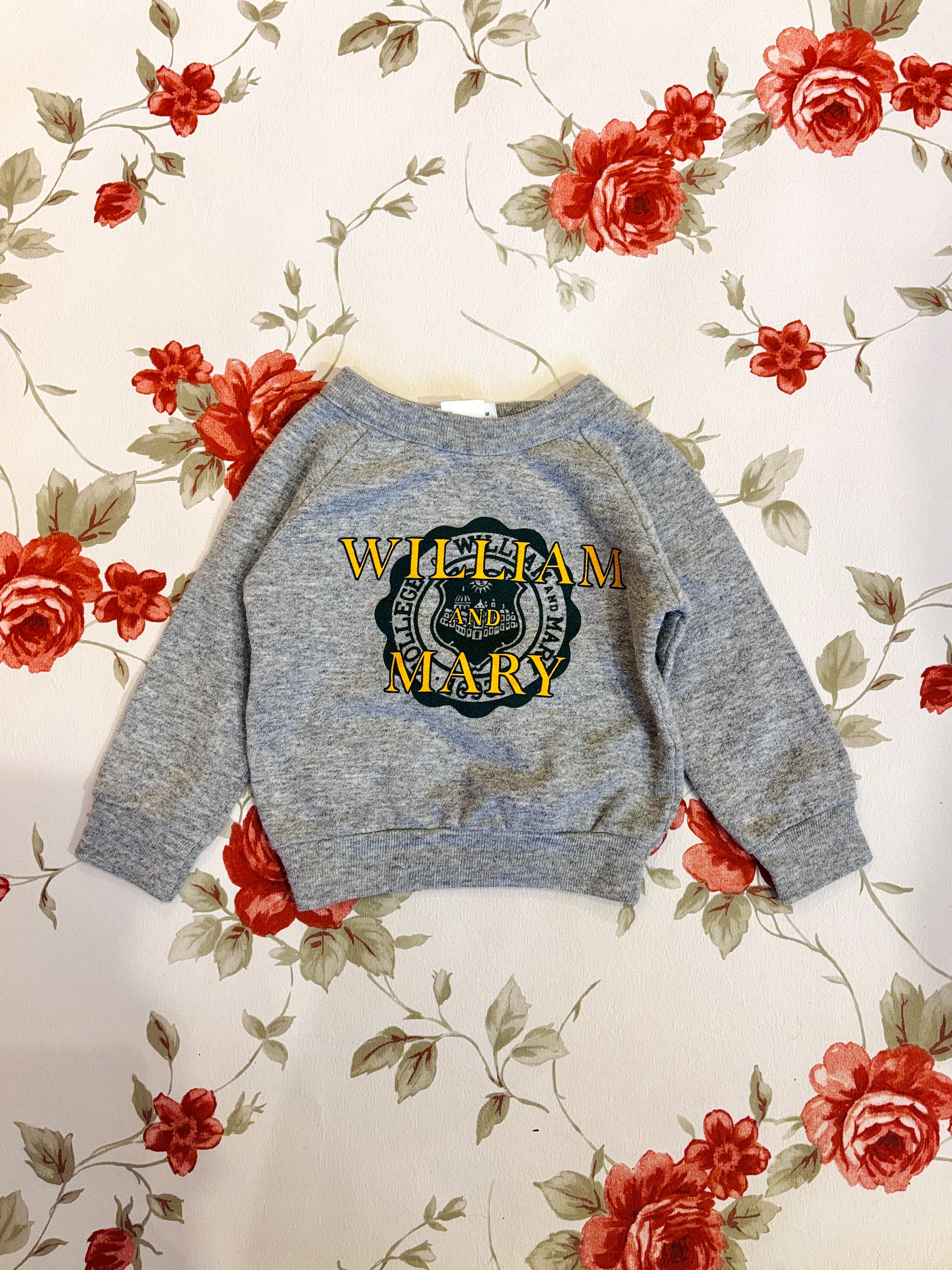 【KIDS vintage】 WILLIAM and MARY sweat. about 12-18m