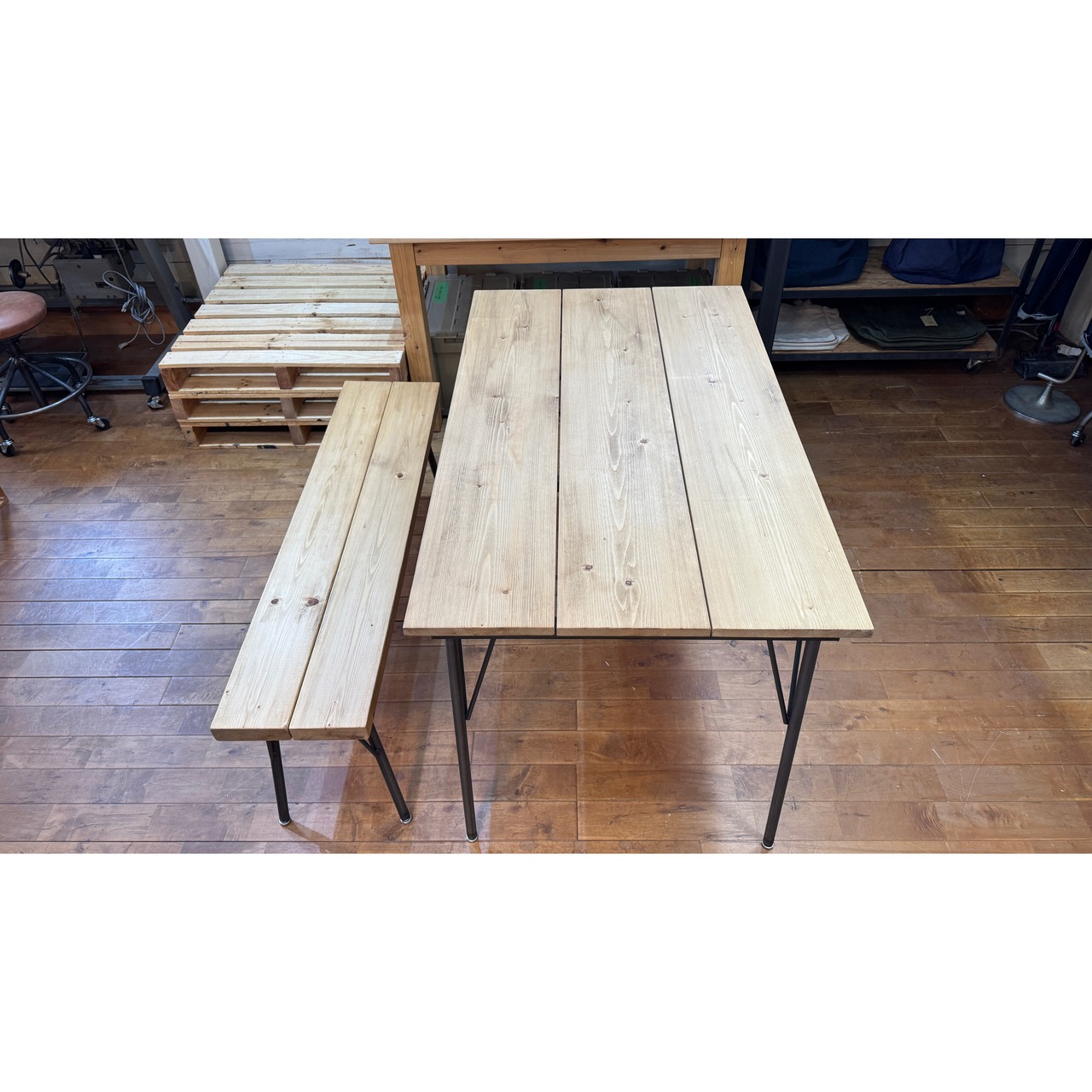 【現品販売】SK BENCH 1200/ベンチ/パイン材/W1200mm/送料無料(北海道・沖縄・離島除く)