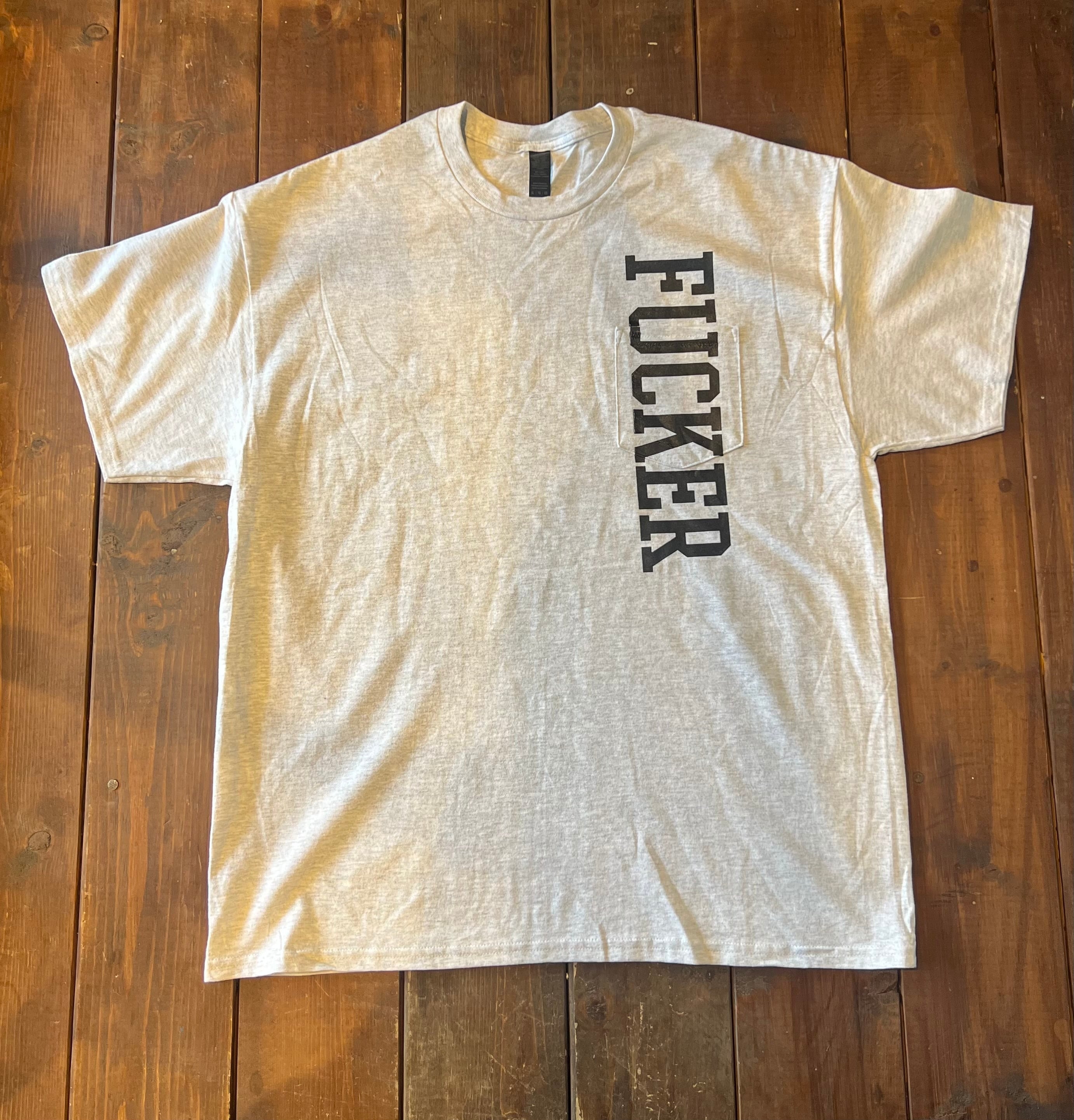 GRINDLODGE x ICETACHE 限定コラボTシャツ / WHITE | ICETACHE Frozen