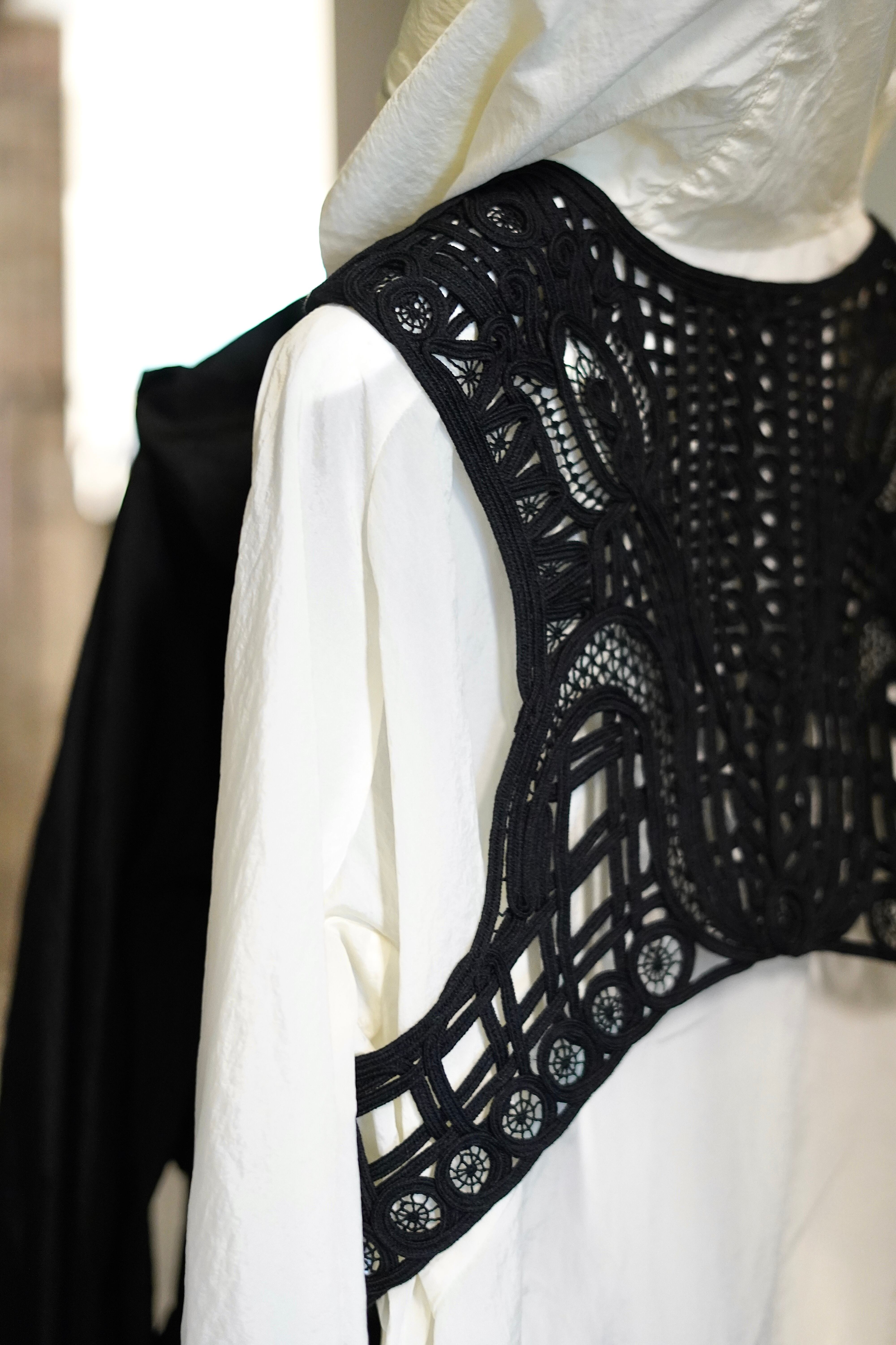 Mame Kurogouchi / Nylon Oversized Jacket with Cording Embroidery